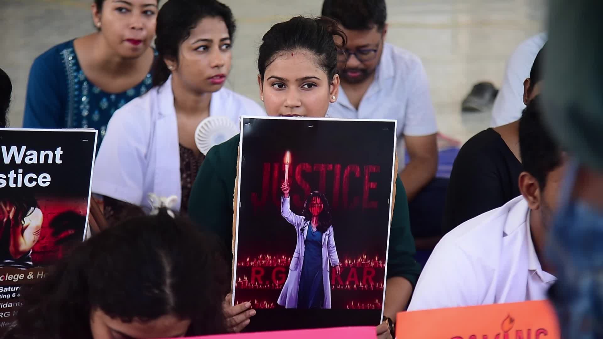 Doctors Hold Nationwide Protest Condemning Kolkata Doctor Rape-Murder Case in India
