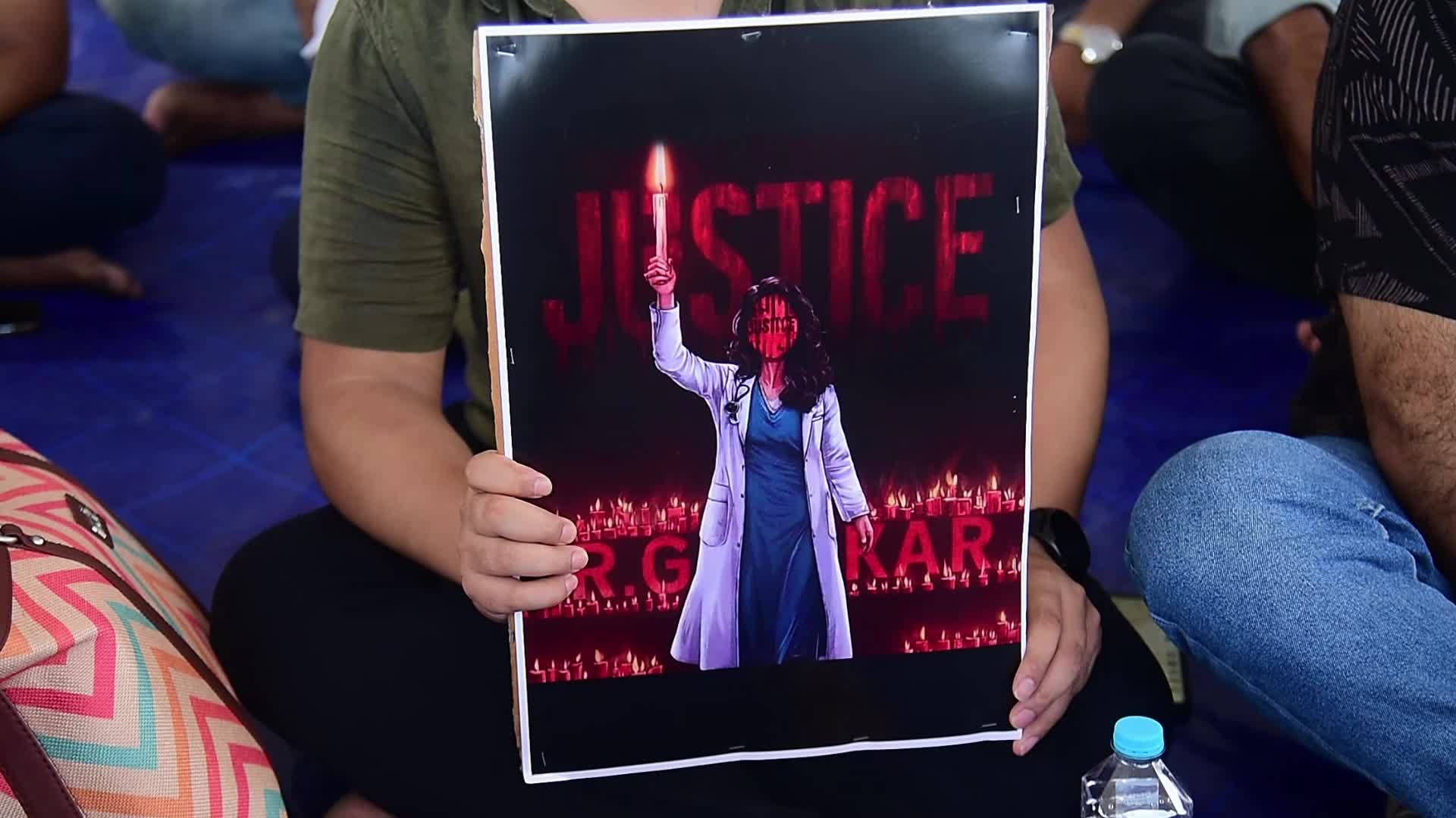 Doctors Hold Nationwide Protest Condemning Kolkata Doctor Rape-Murder Case in India