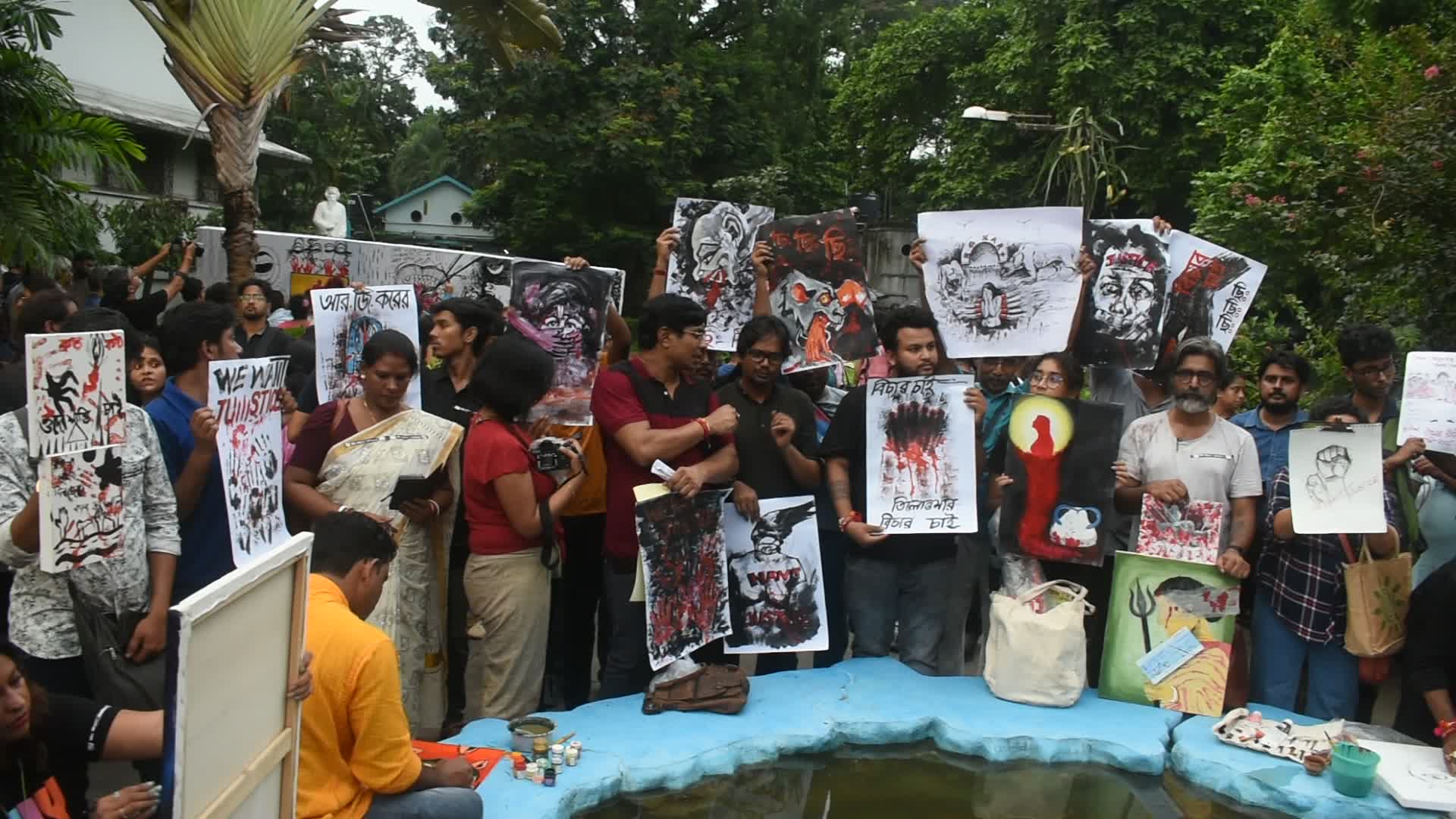 Citizens protest against rape and murder of Doctor in Kolkata.