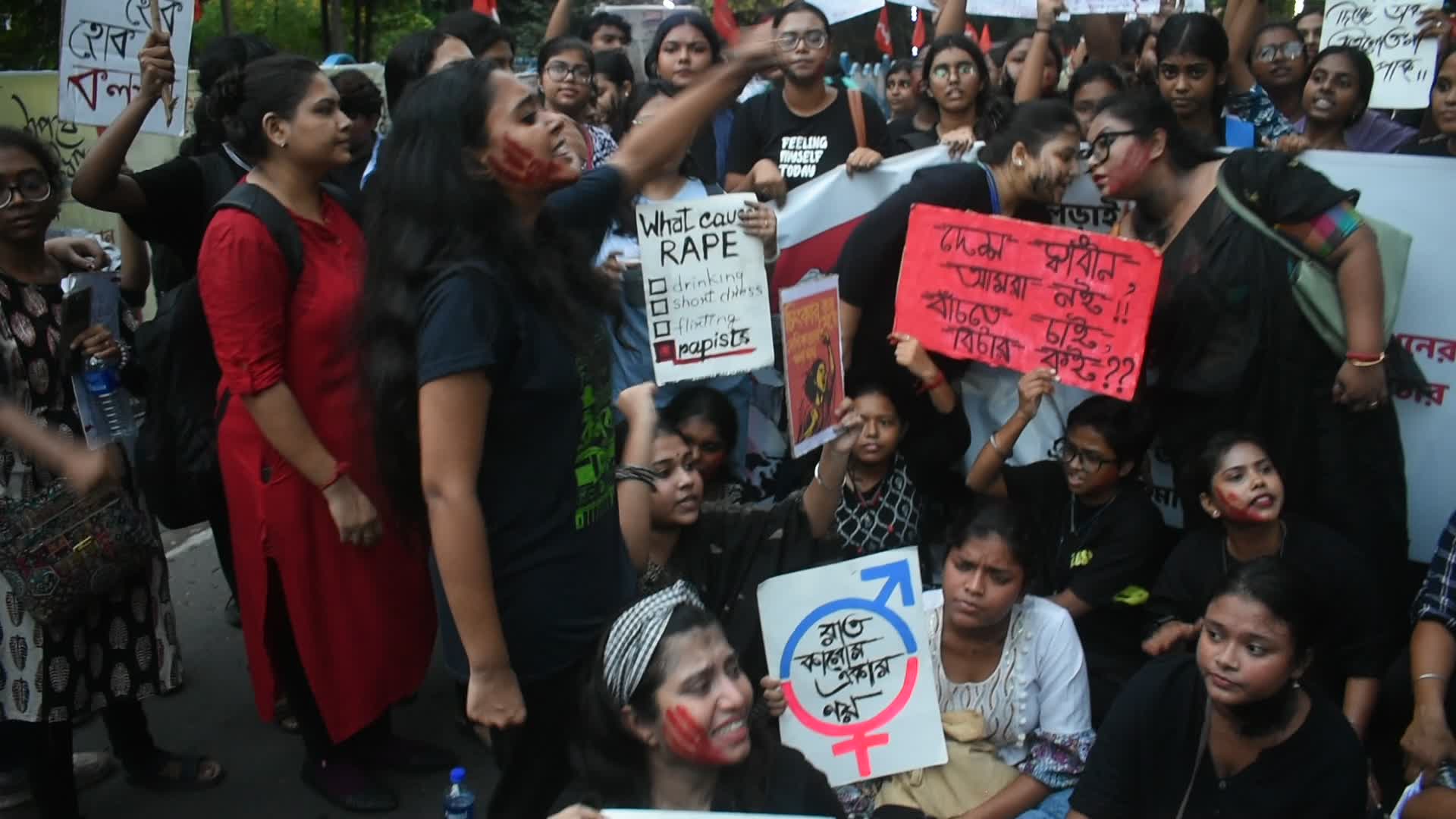 Citizens protest against rape and murder of Doctor in Kolkata.