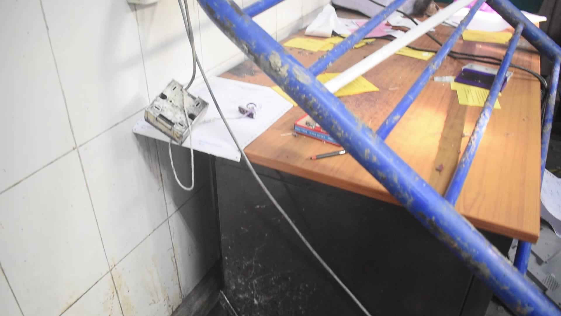 Unidentified individuals are vandalizing R.G. Kar Medical College and Hospital