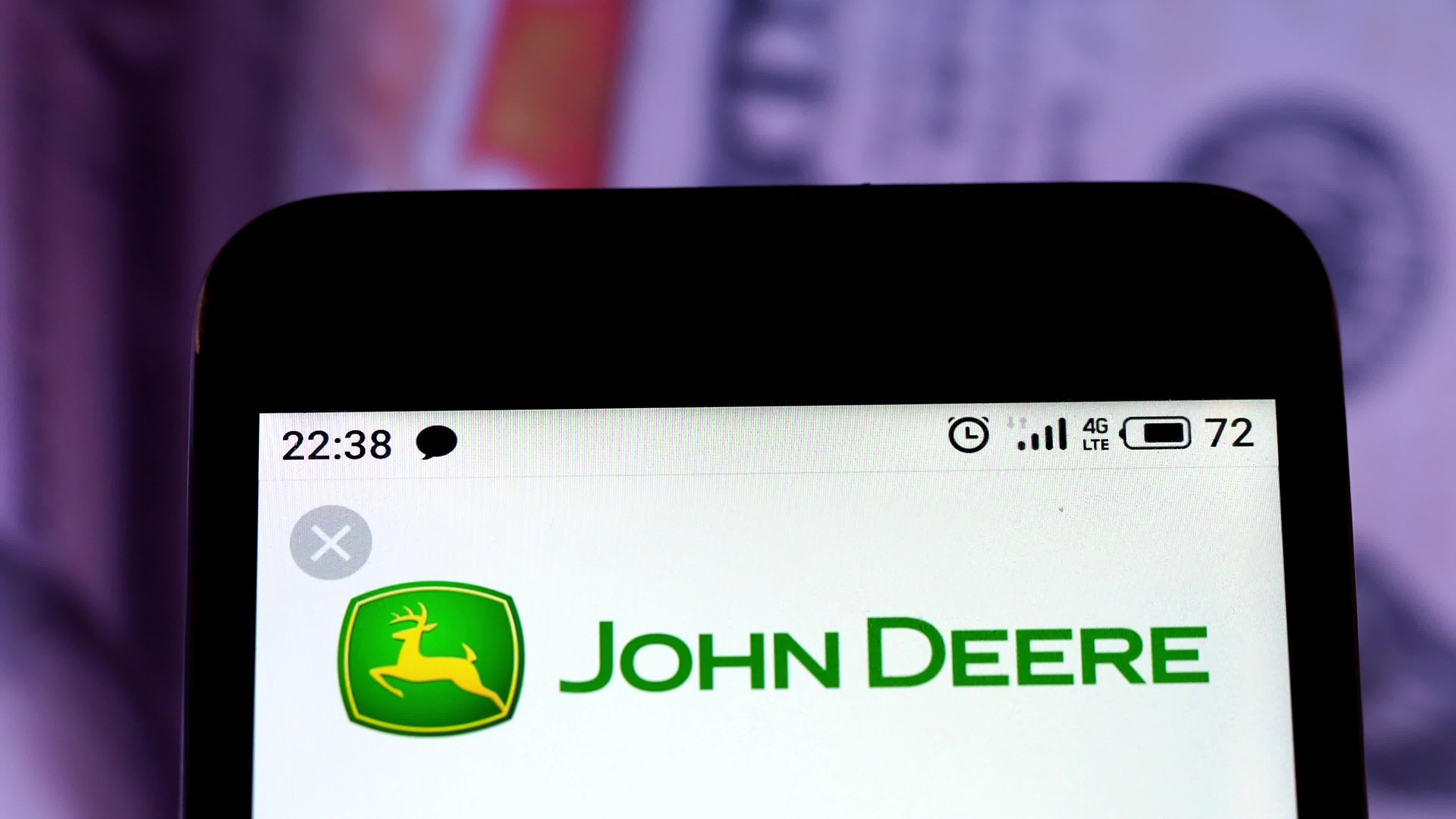 Video illustration the logo of Deere & Company