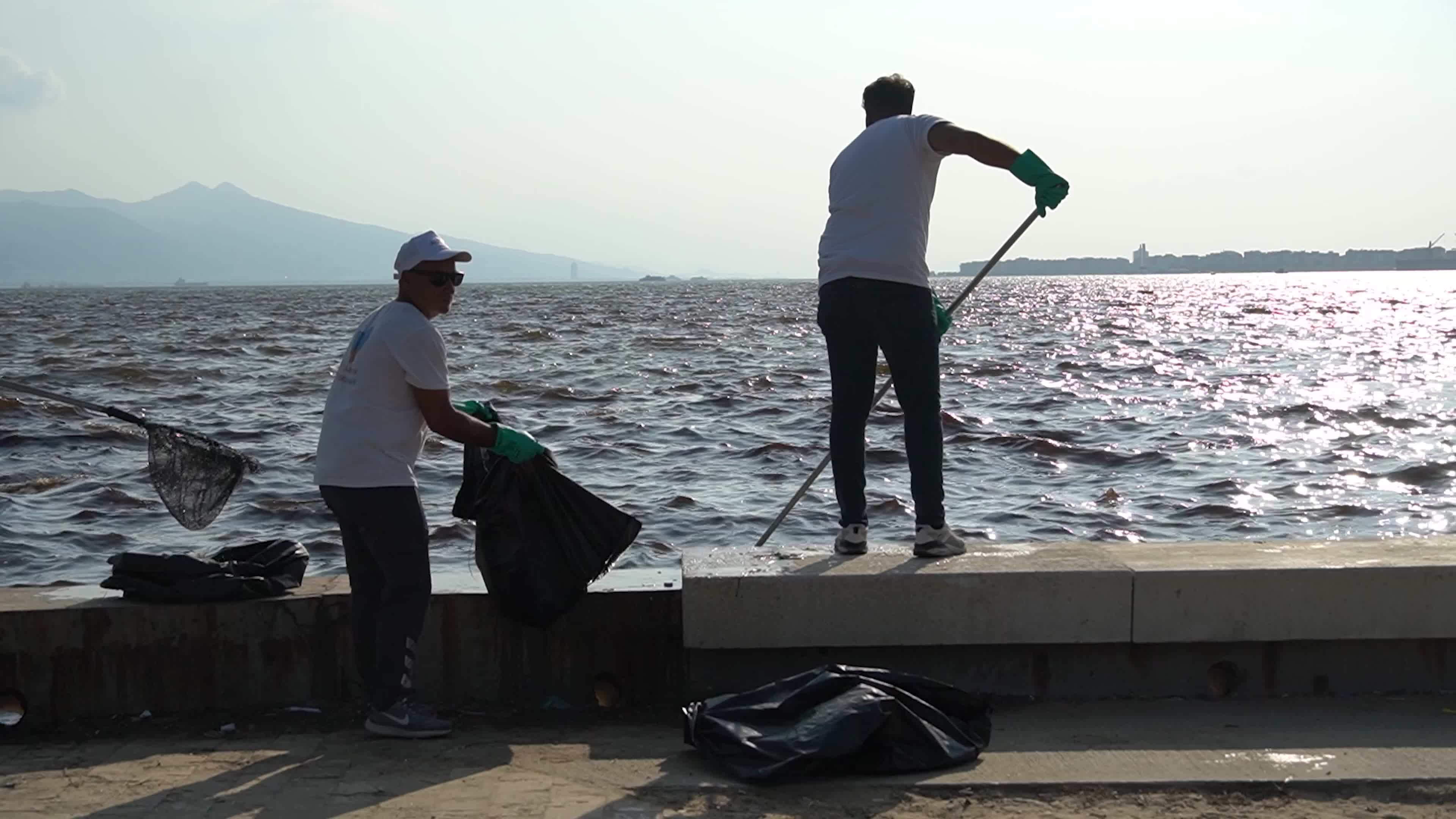 Mass fish deaths in the gulf in Izmir, Turkey