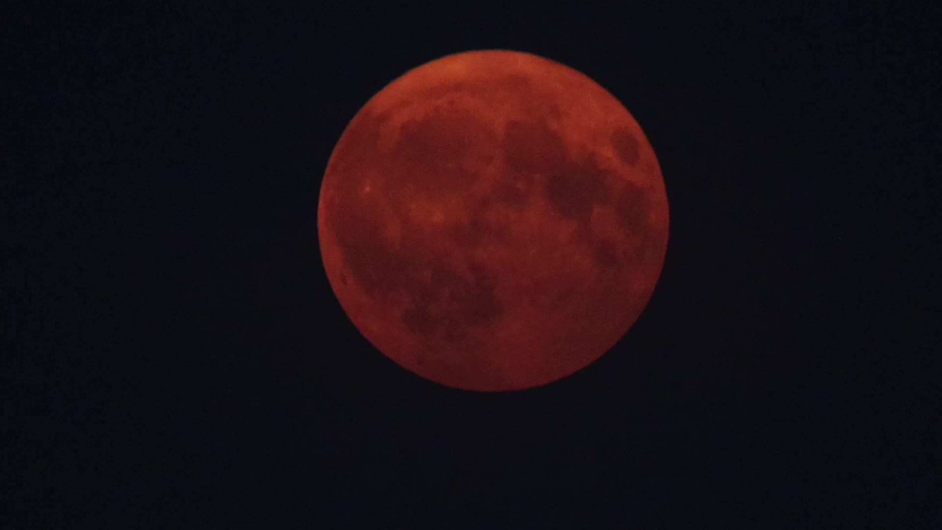 Super Blue Moon In The Netherlands 