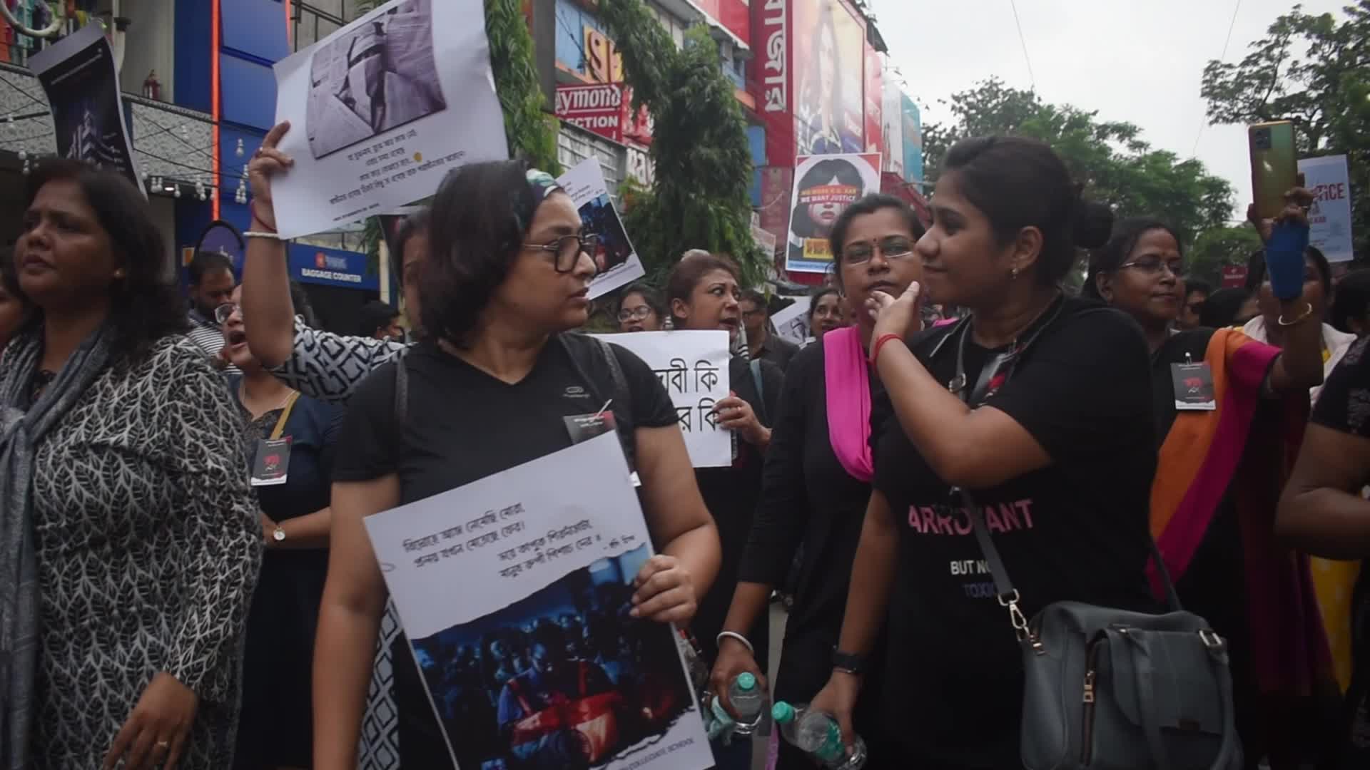 Citizens Protest In Kolkata Against A PGT Doctor Rape And Murder, India