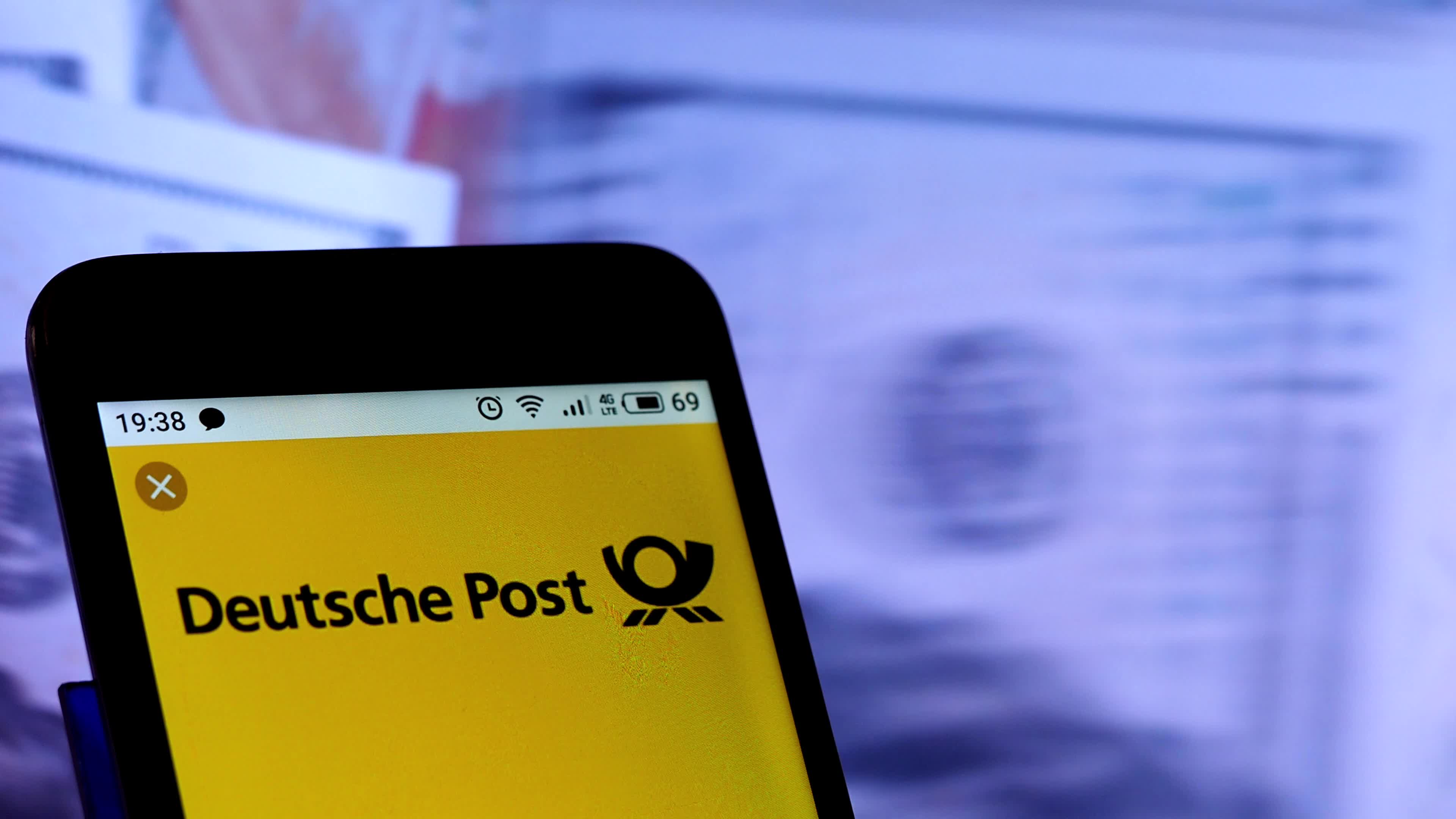 Video illustration the logo of Deutsche Post