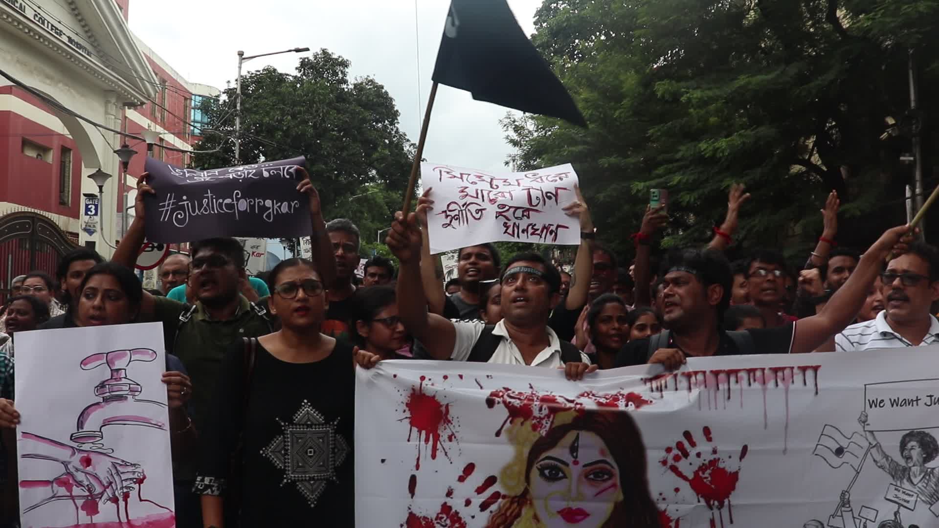 Citizens and student in protest against rape and murder of Doctor in Kolkata.