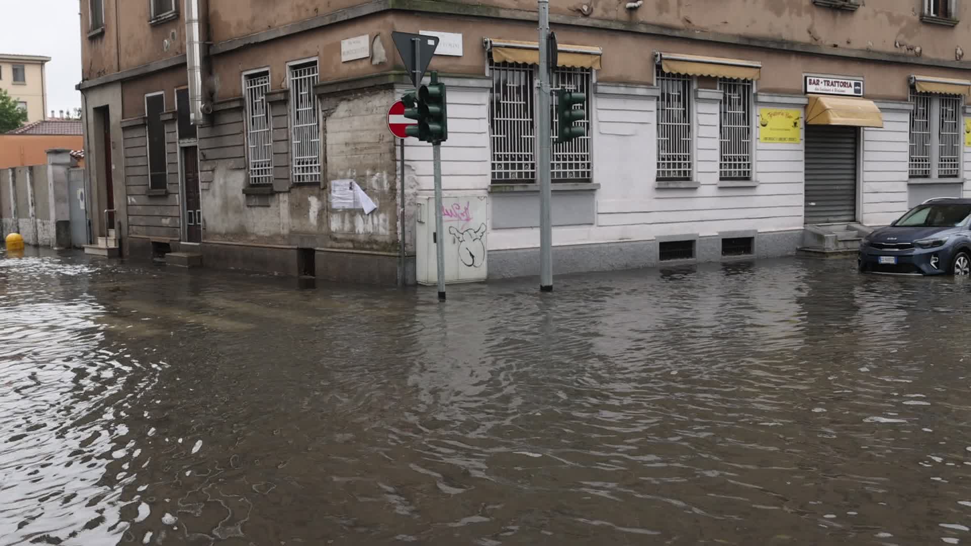 Storm and flooding of Ponte Lambro in Milan