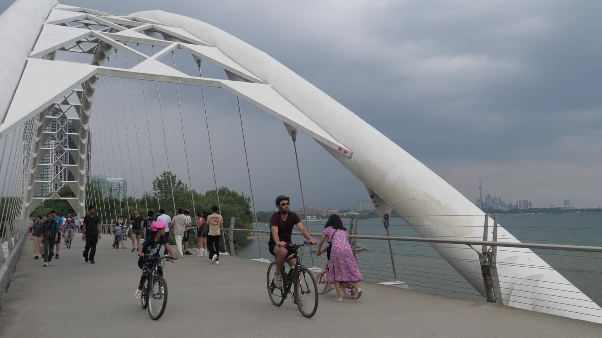 Daily Life In Toronto, Canada