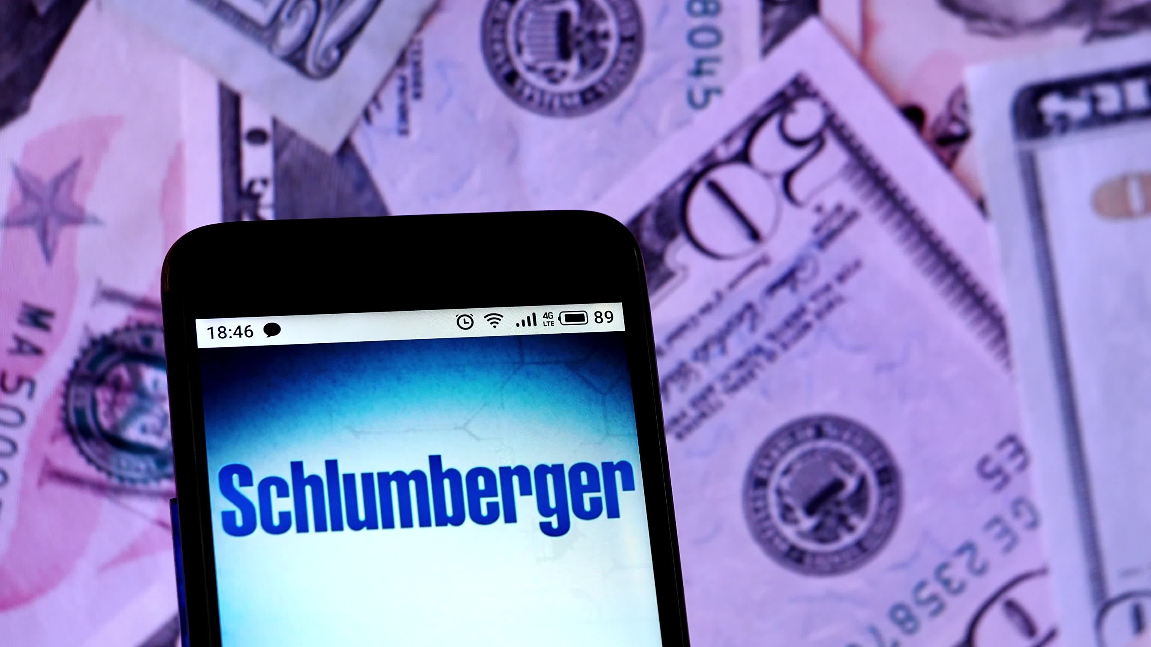 Video illustration the logo of Schlumberger