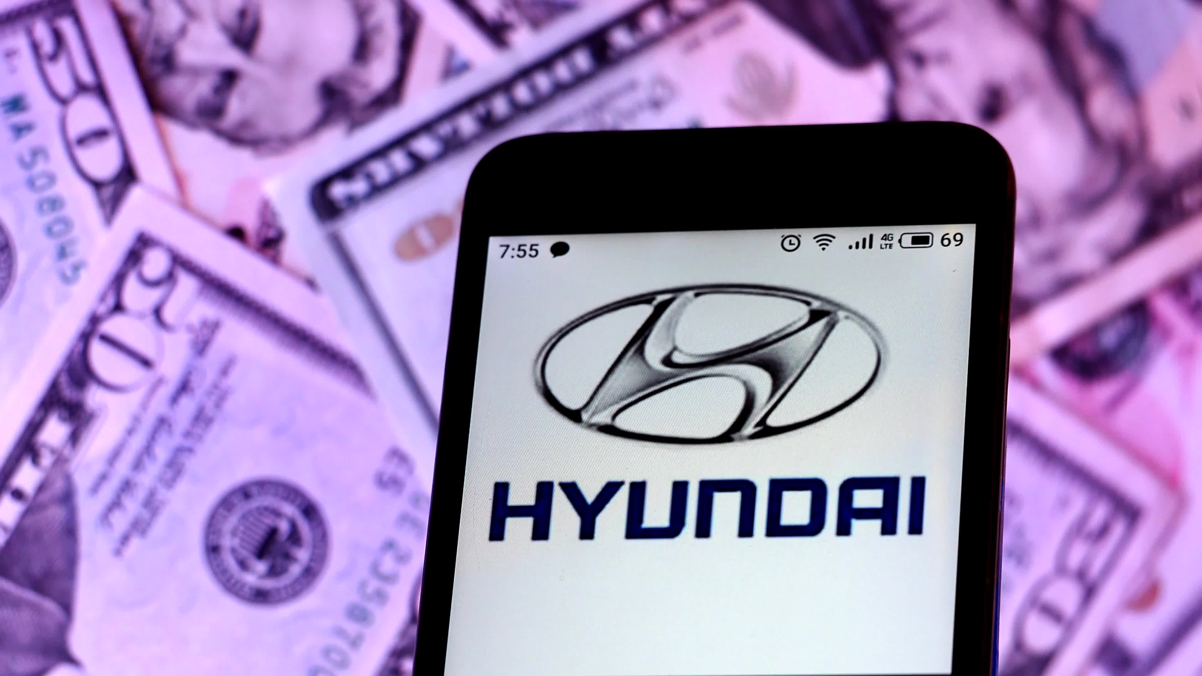Video illustration the logo of Hyundai Motor