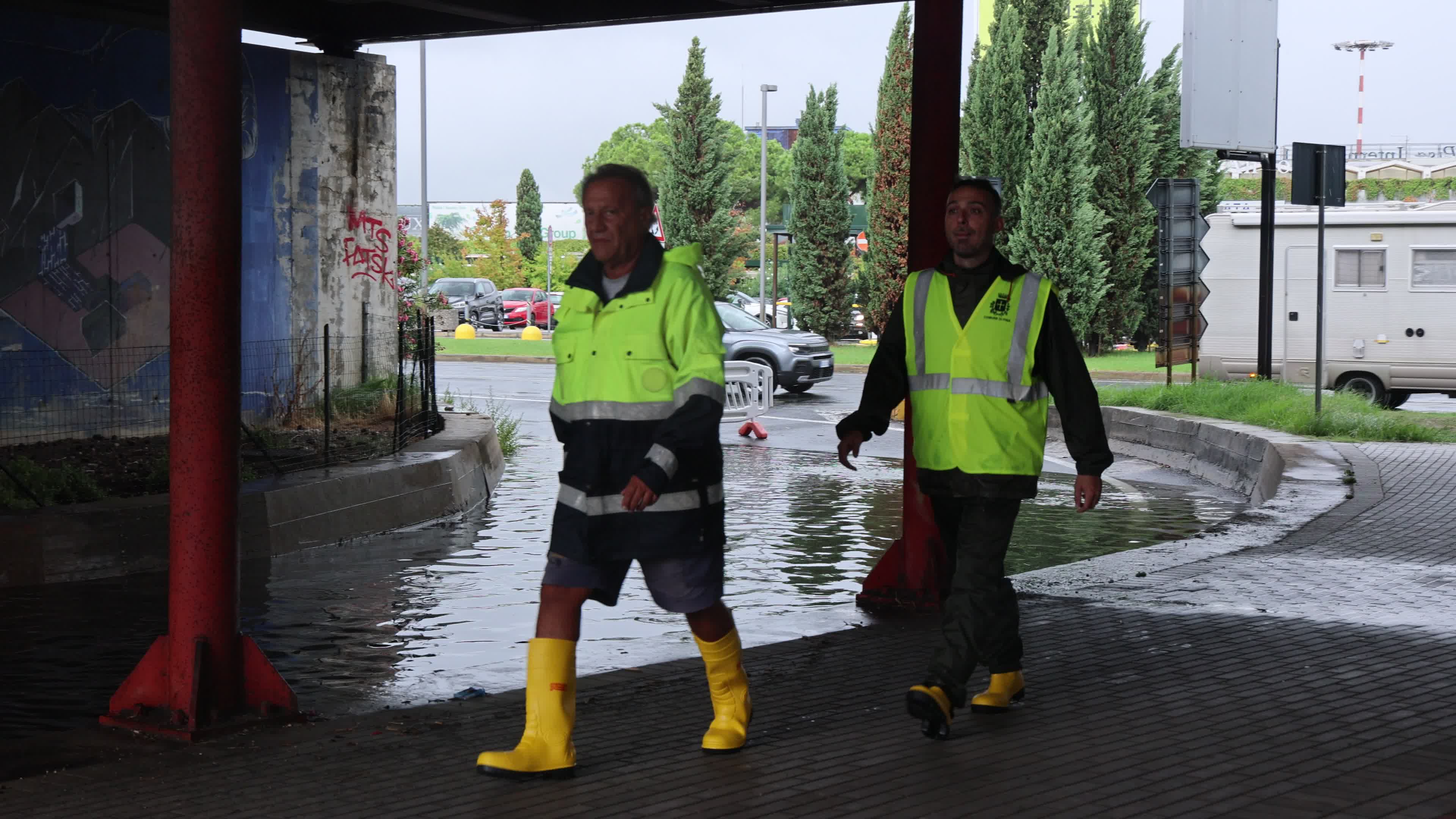 Flooded streets in Pisa, Tuscany 