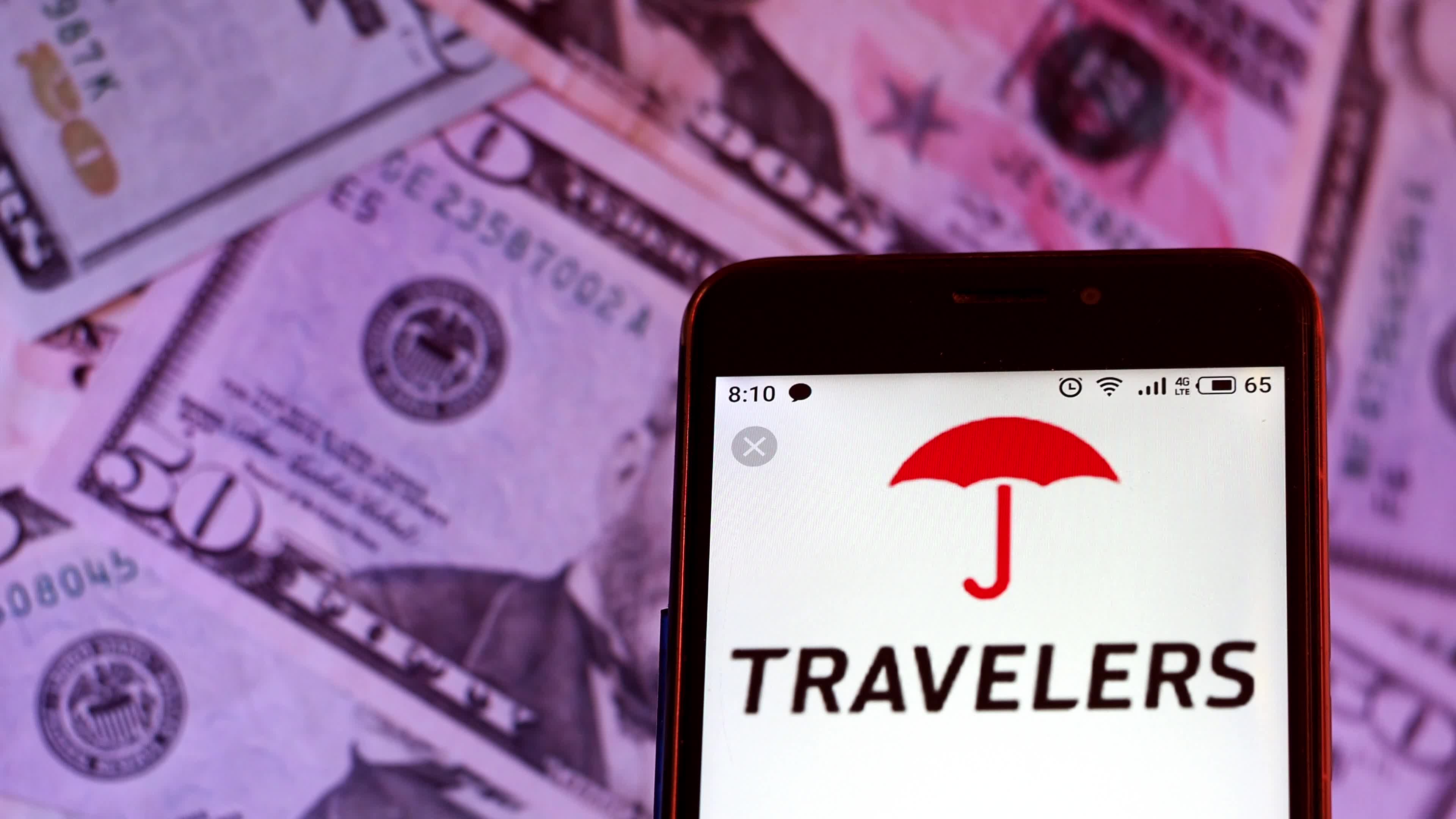 Video illustration the logo of The Travelers Companies