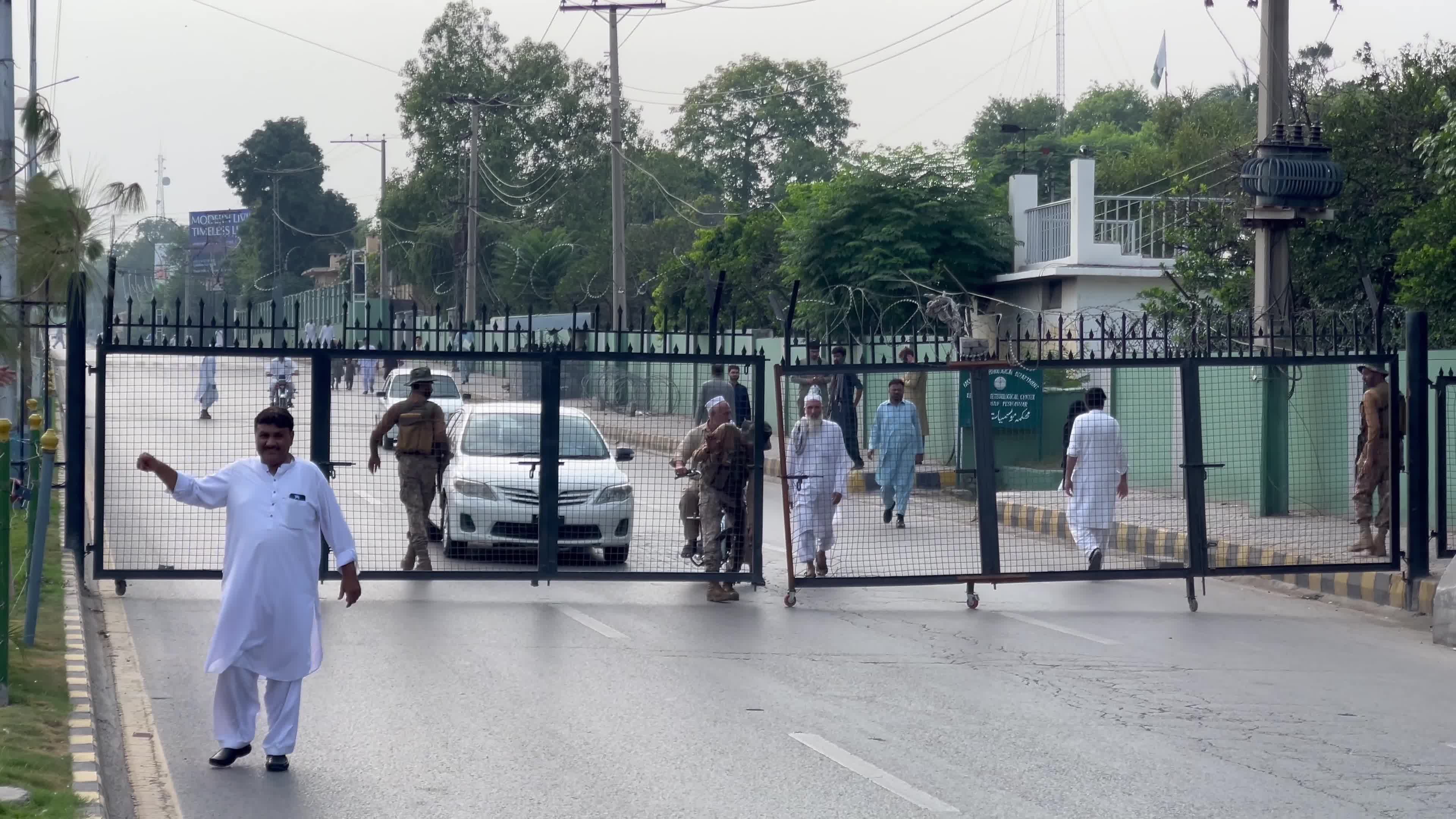 PTI protest outside KPK provincial assembly as Islamabad police arrest party leaders