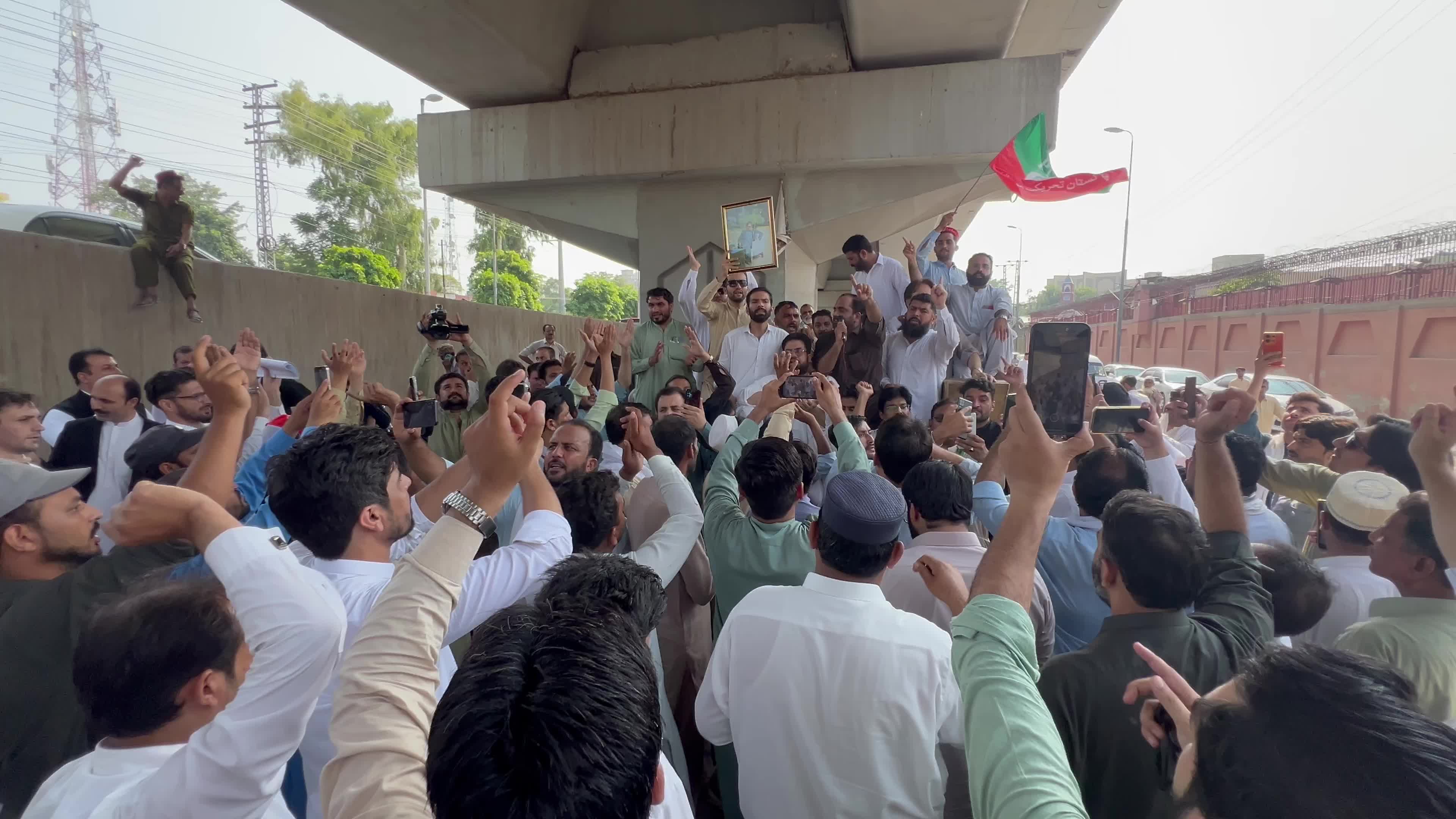 PTI protest outside KPK provincial assembly as Islamabad police arrest party leaders