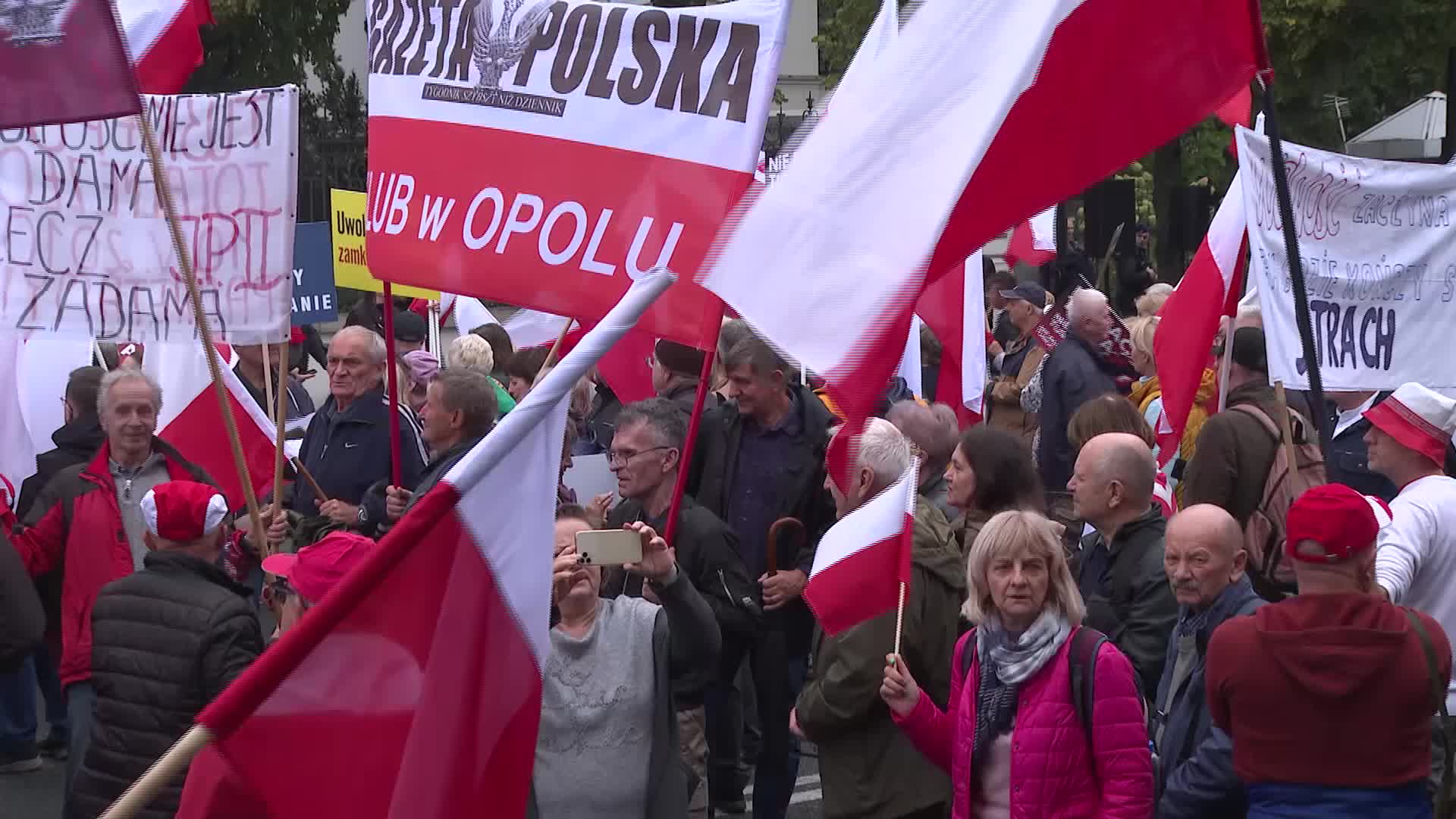 Jaroslaw Kaczynski at the opposition rally in Poland