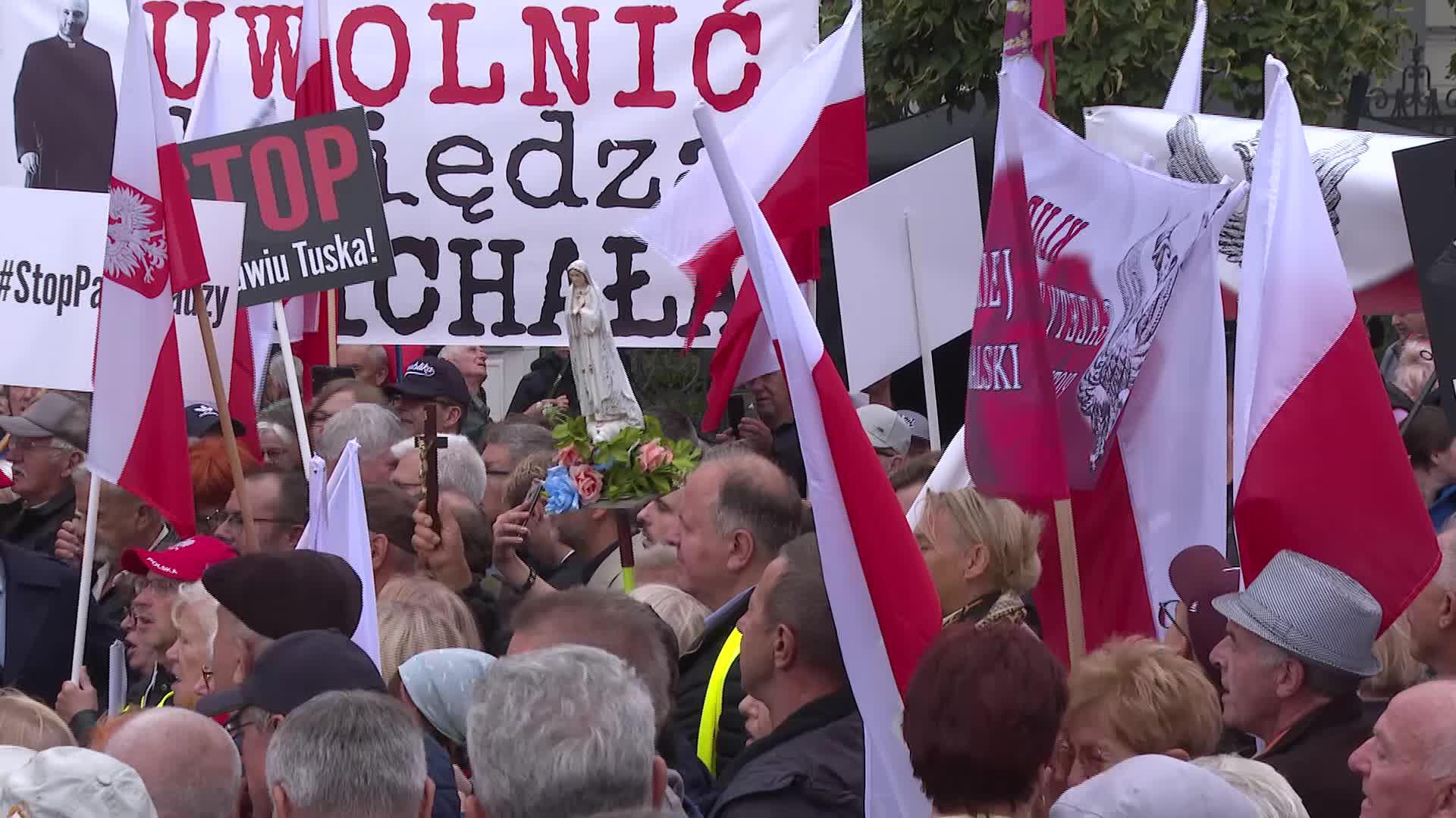 Jaroslaw Kaczynski at the opposition rally in Poland