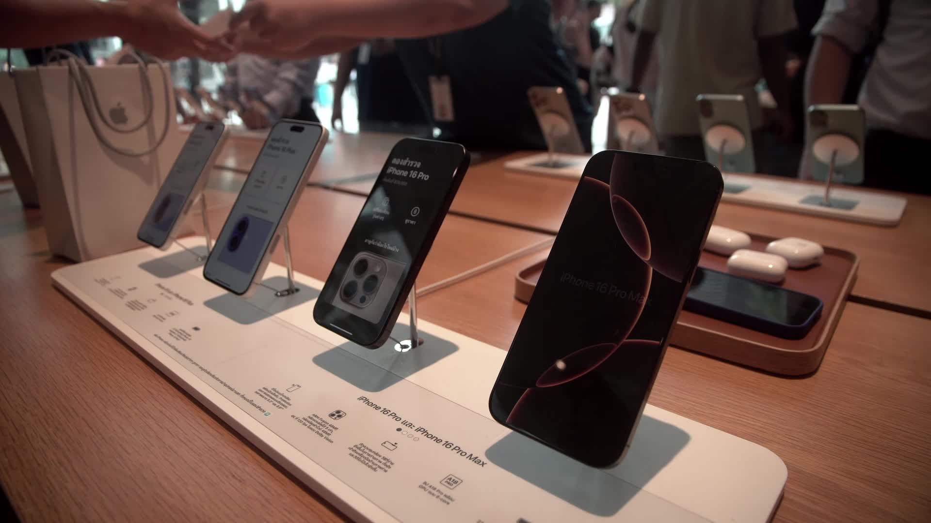 Apple iPhone 16 Begins Sale in Thailand.