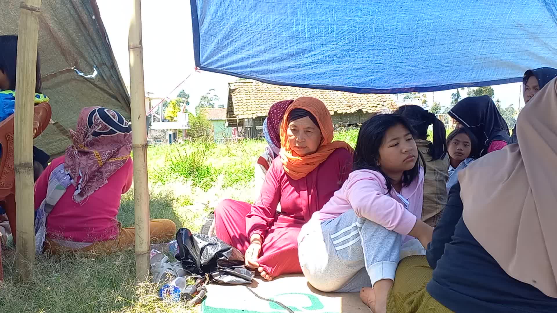 Indonesia Earthquake 5.0 Magnitude Hit Bandung Indonesia