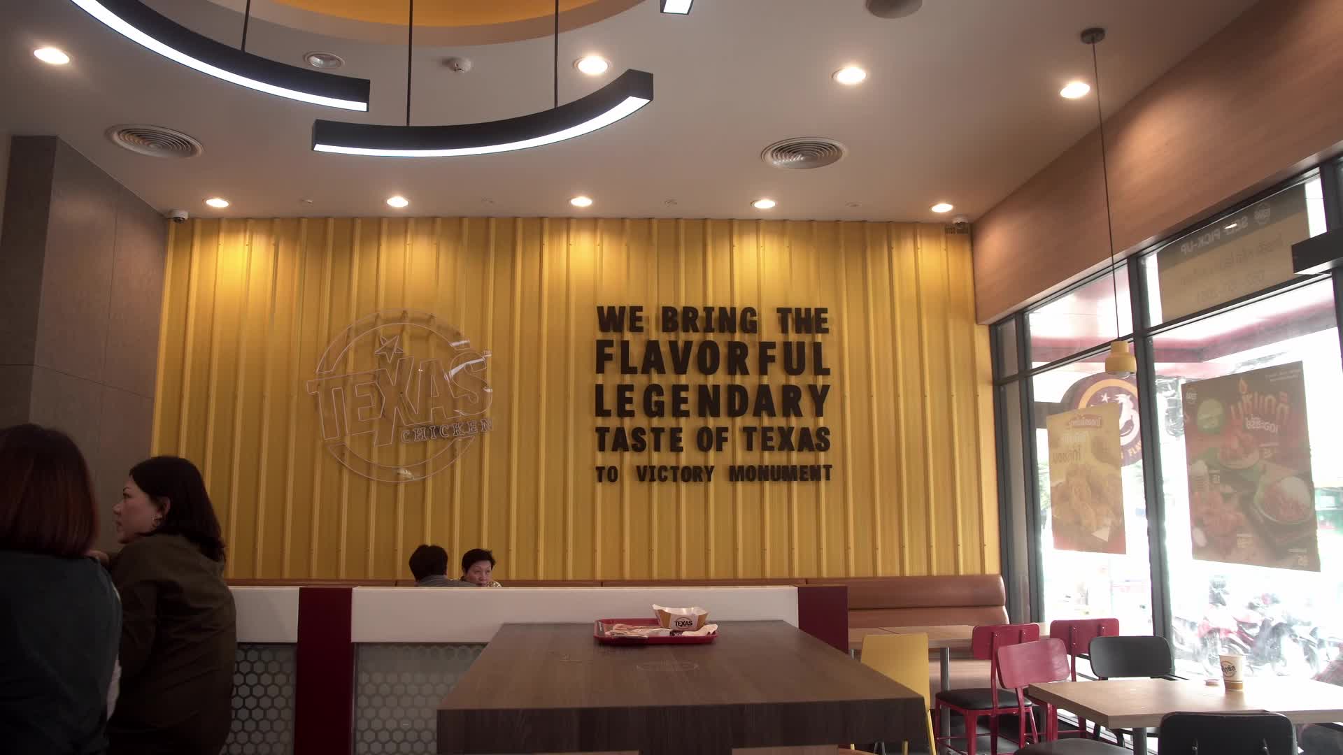 Texas Chicken will close all its outlets in Thailand.
