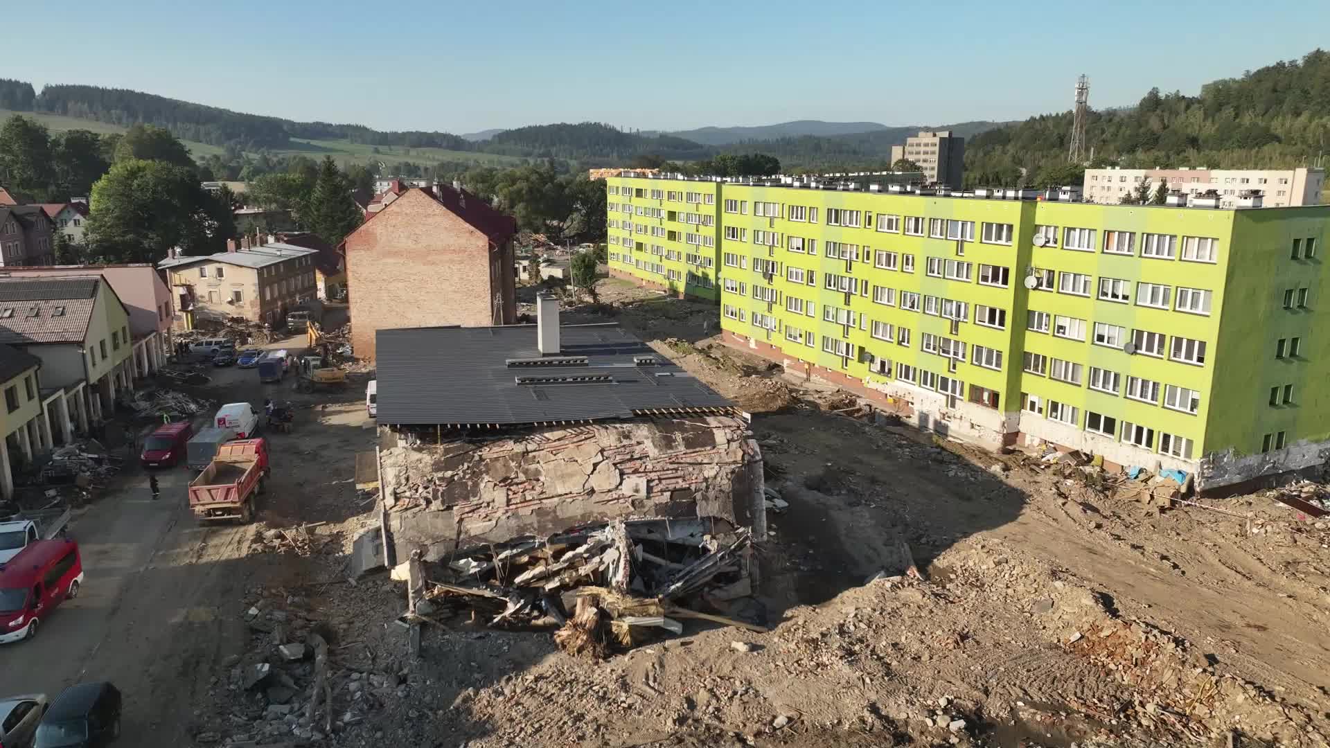 DRONE footage of flood in Poland