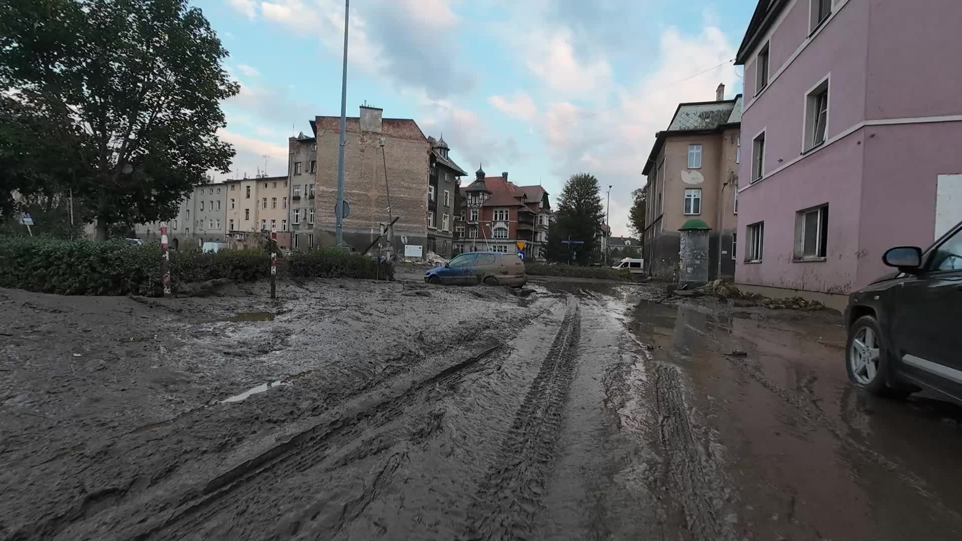 DRONE footage of flood in Poland
