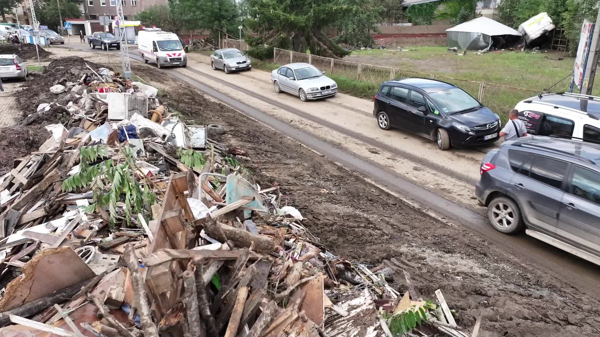 DRONE footage of flood in Poland