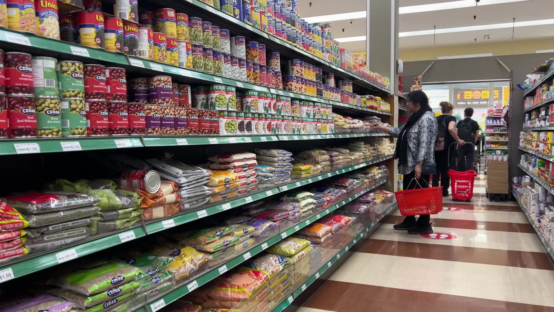 Daily life in Mississauga, Canada