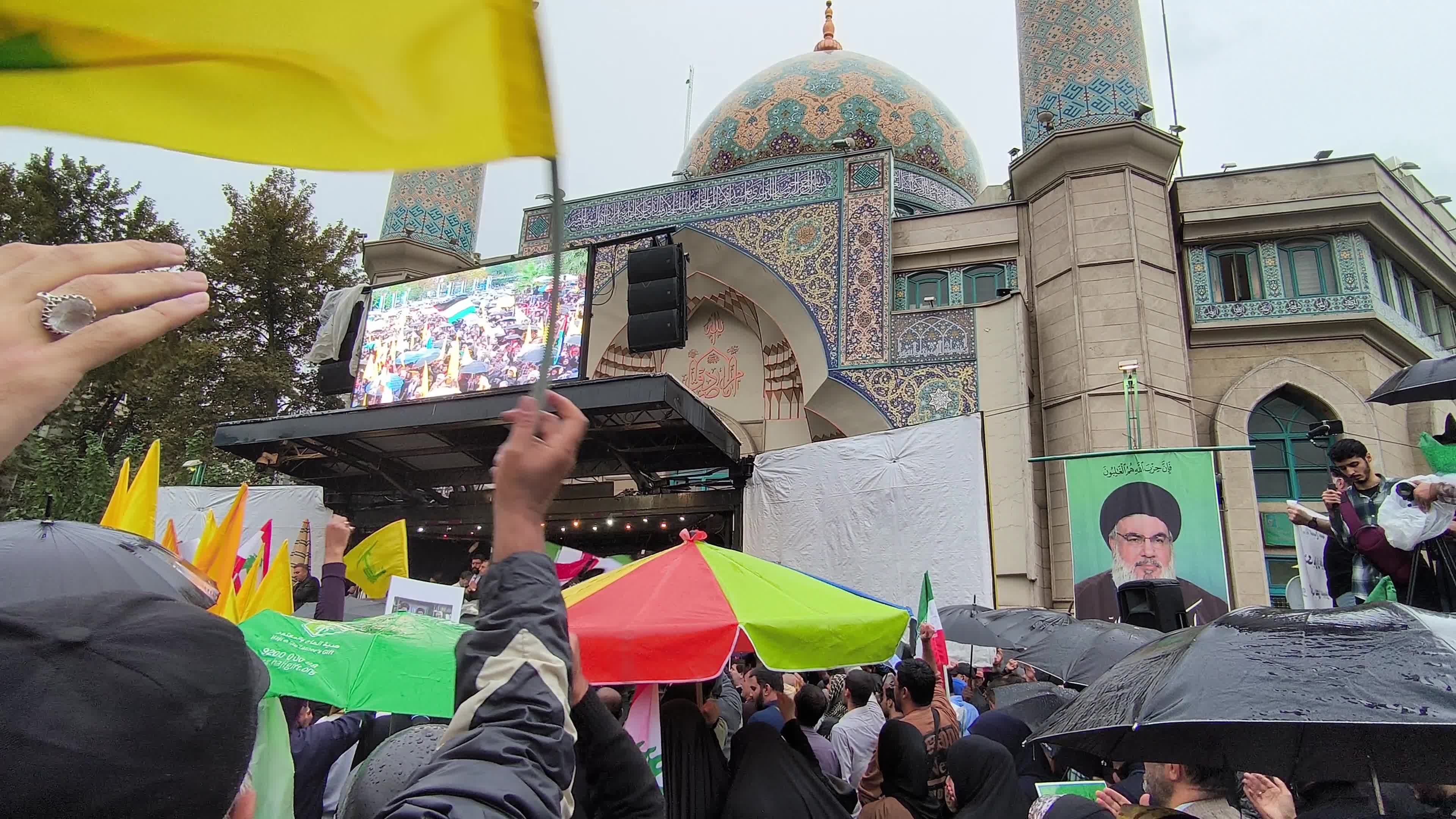 Iran-Reaction-Protest against killing Hassan Nasrallah