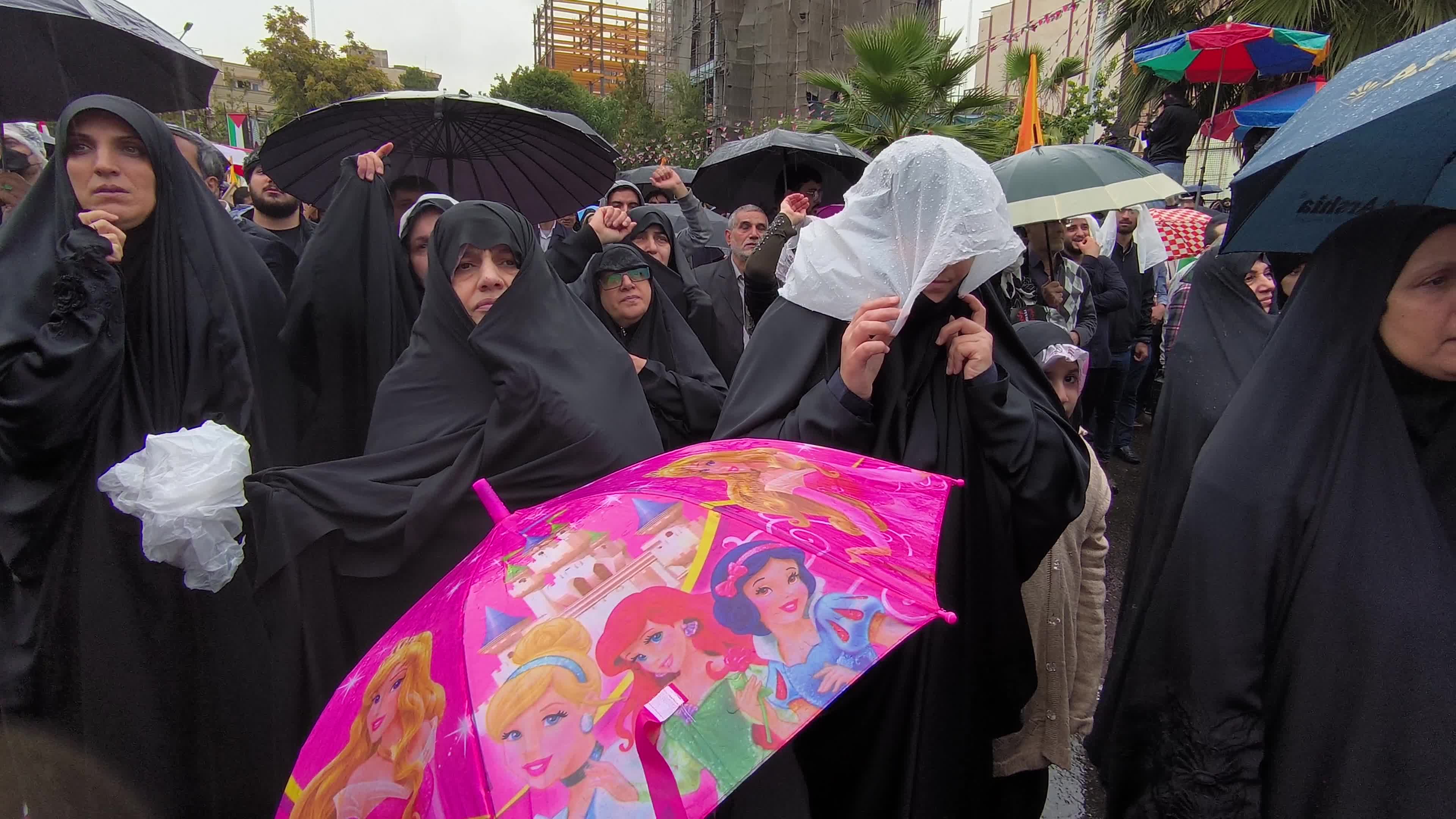 Iran-Reaction-Protest against killing Hassan Nasrallah