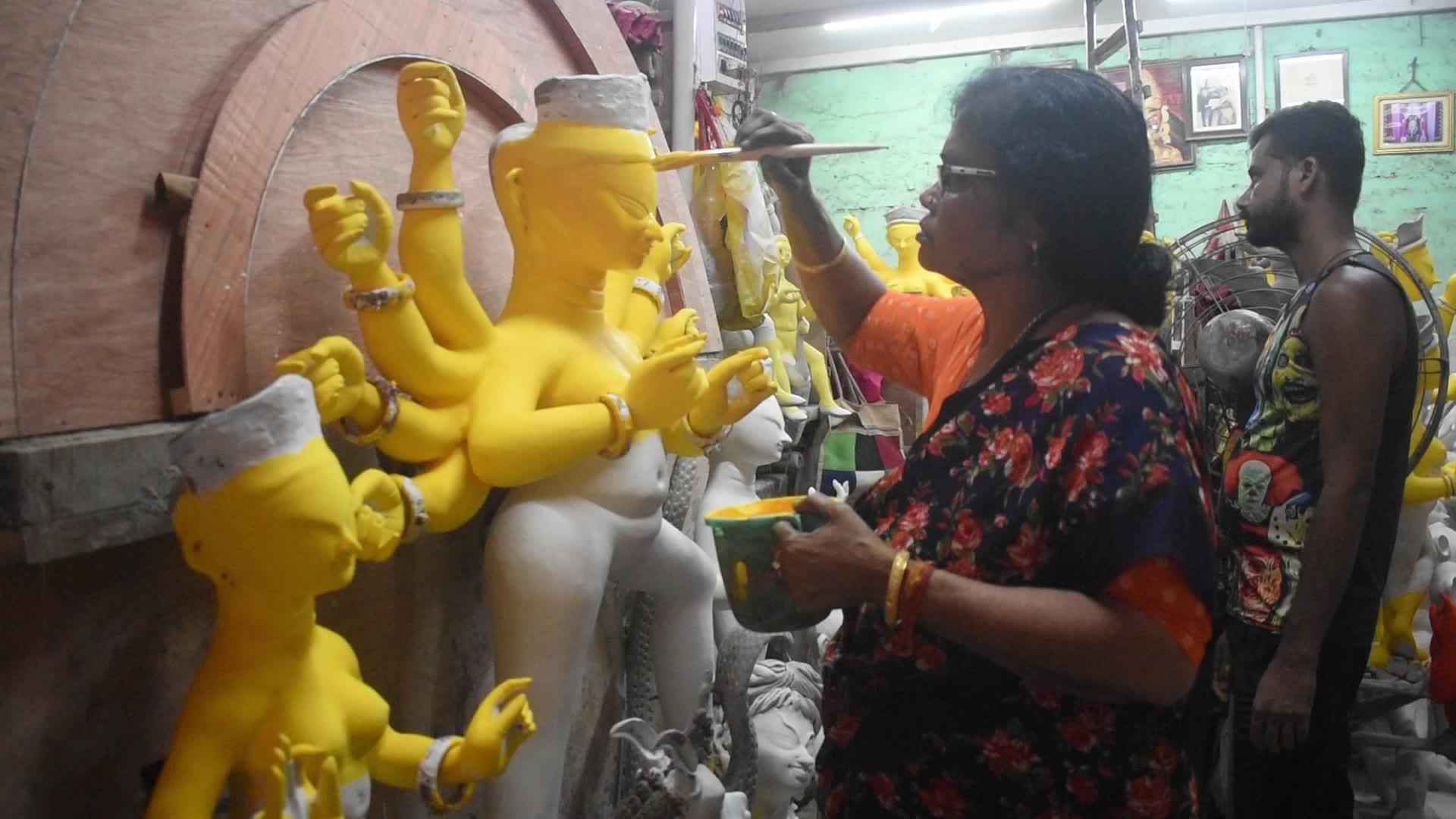 Durga puja preparation in India