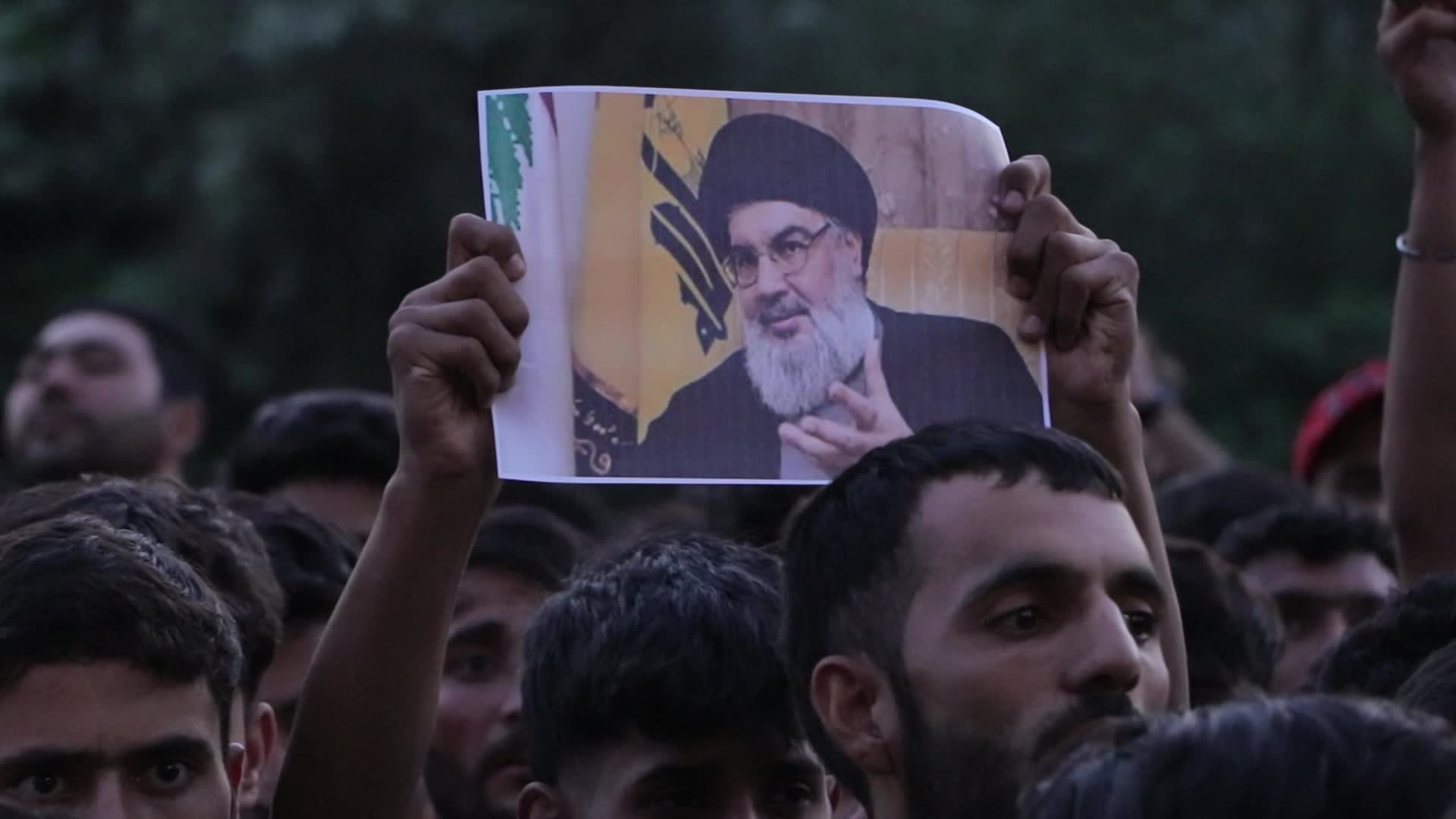 Kashmiri Shia Muslims Rally with Nasrallah's Posters After Hezbollah Confirms Leader's Death in Israeli Airstrikes