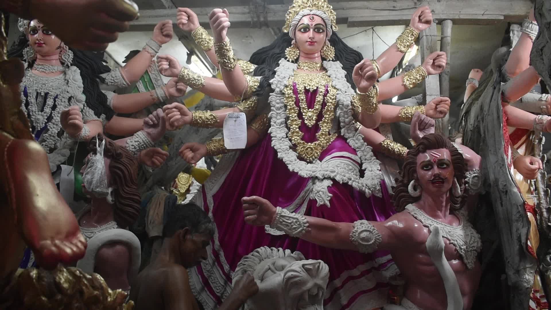Durga puja preparation in India