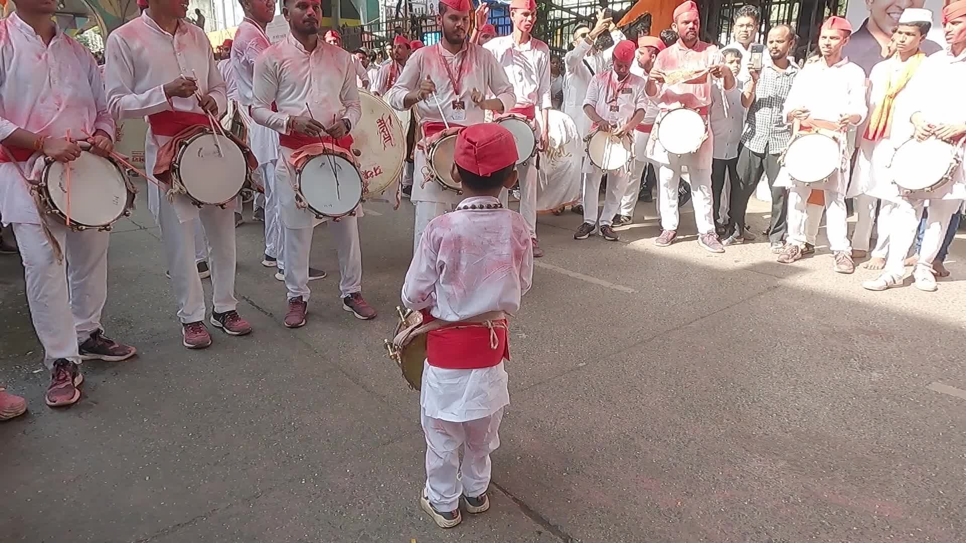 Ganesh Chaturthi Festival In Mumbai 