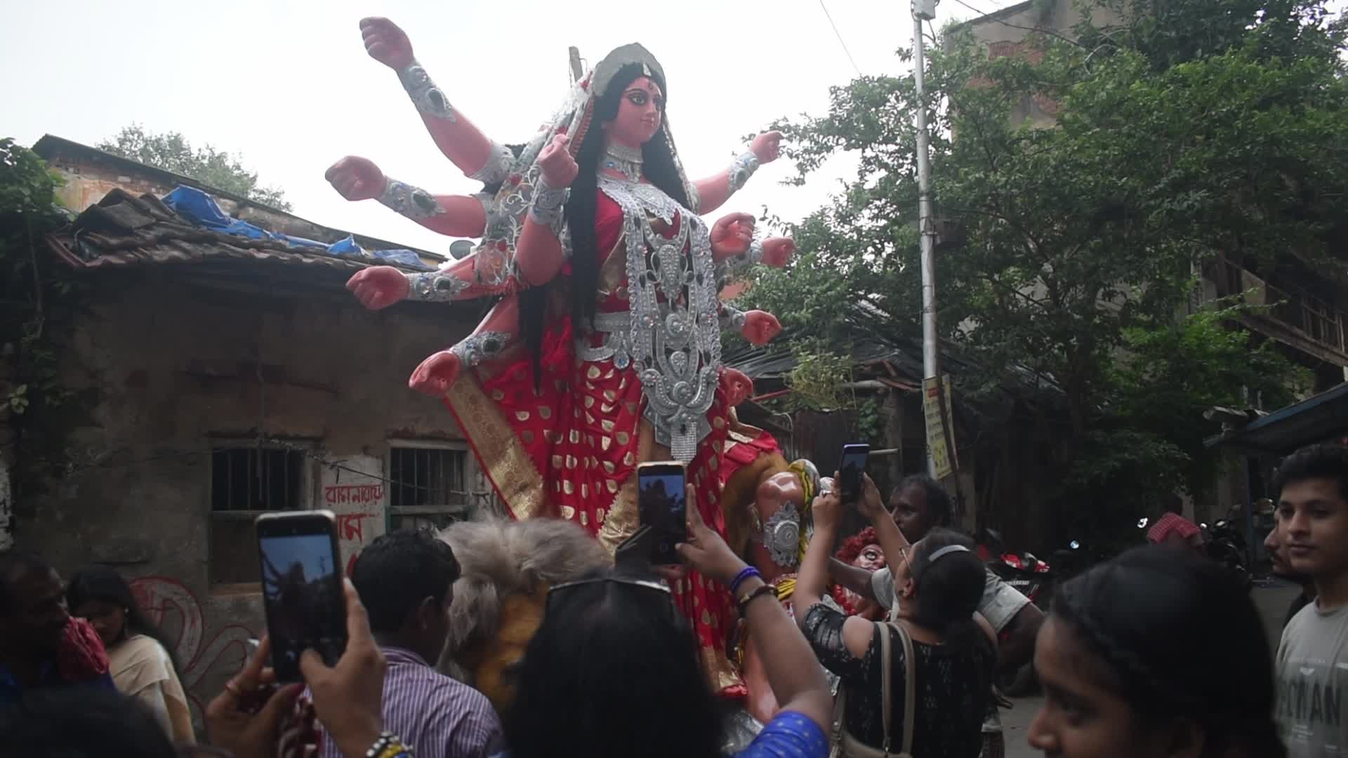 Durga puja preparation in India