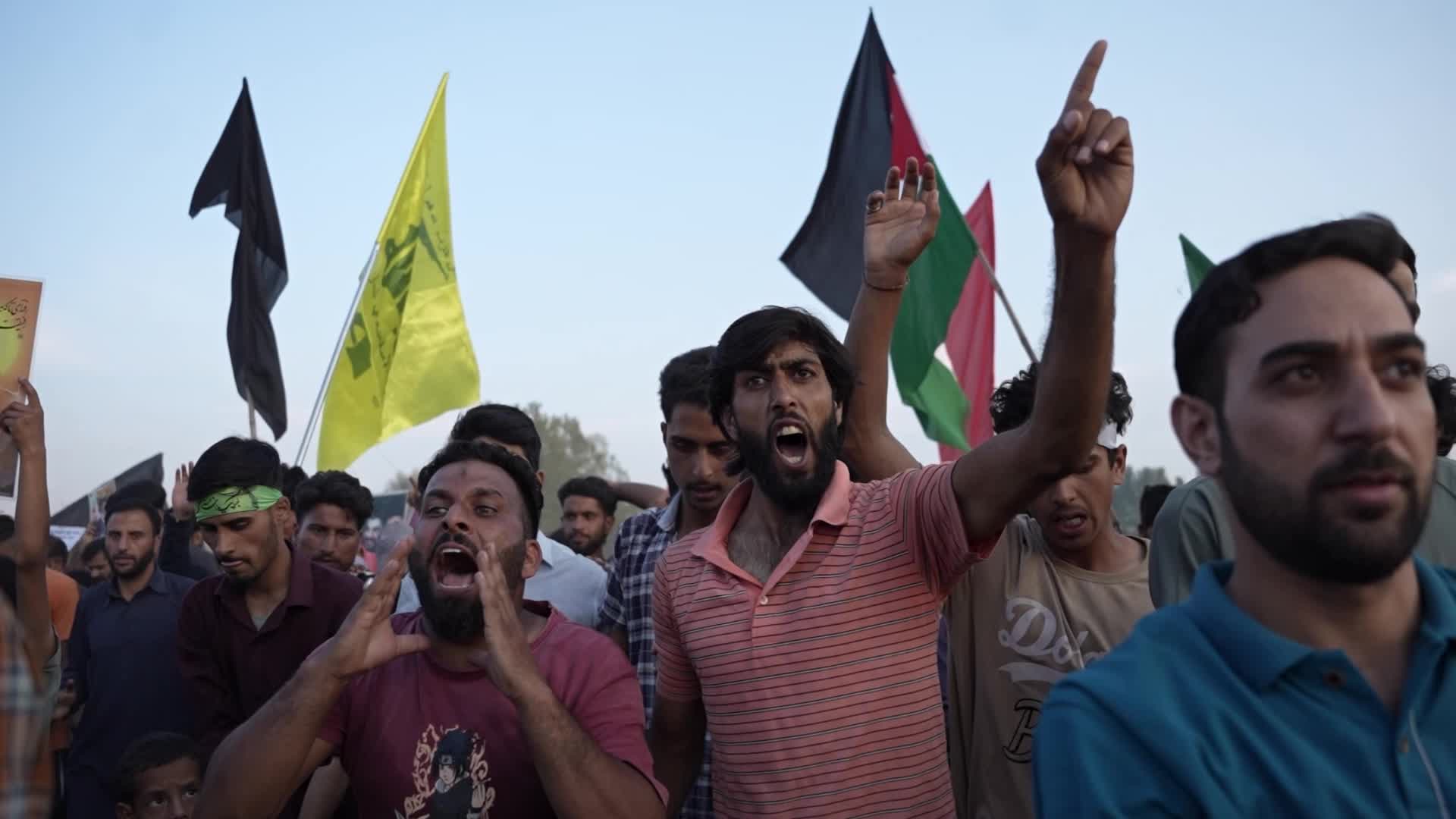Kashmiri Shia Muslims Hold Rally Commemorating Assassination of Hezbollah Leader Hassan Nasrallah