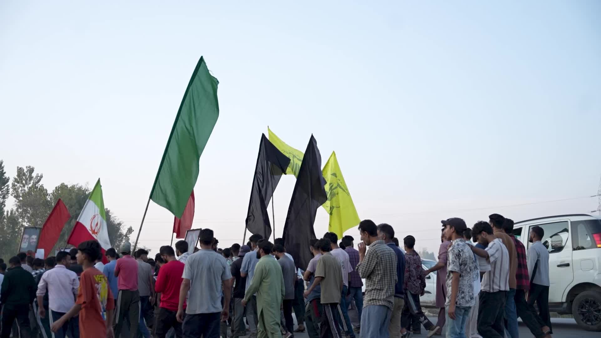 Kashmiri Shia Muslims Hold Rally Commemorating Assassination of Hezbollah Leader Hassan Nasrallah