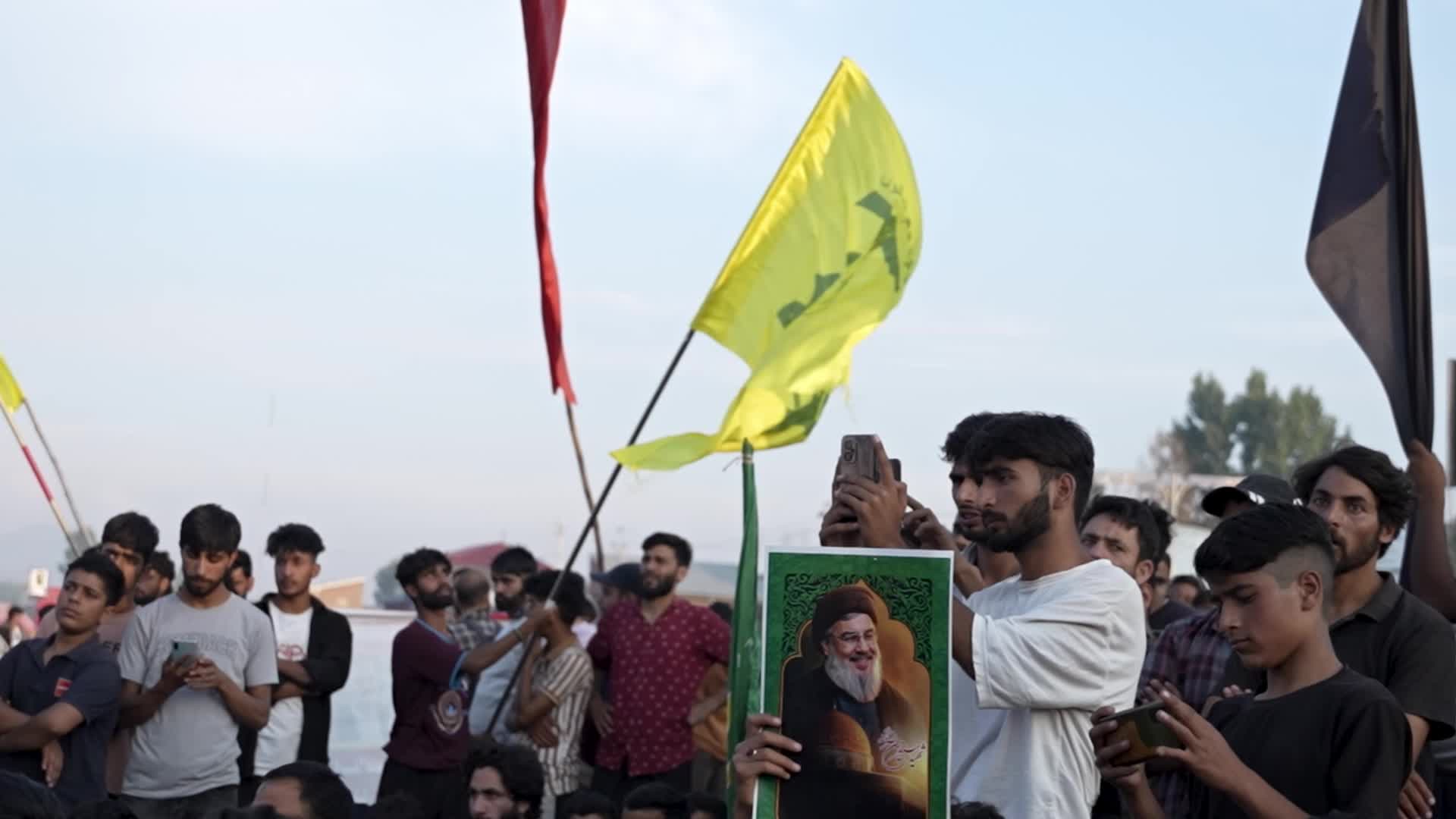 Kashmiri Shia Muslims Hold Rally Commemorating Assassination of Hezbollah Leader Hassan Nasrallah