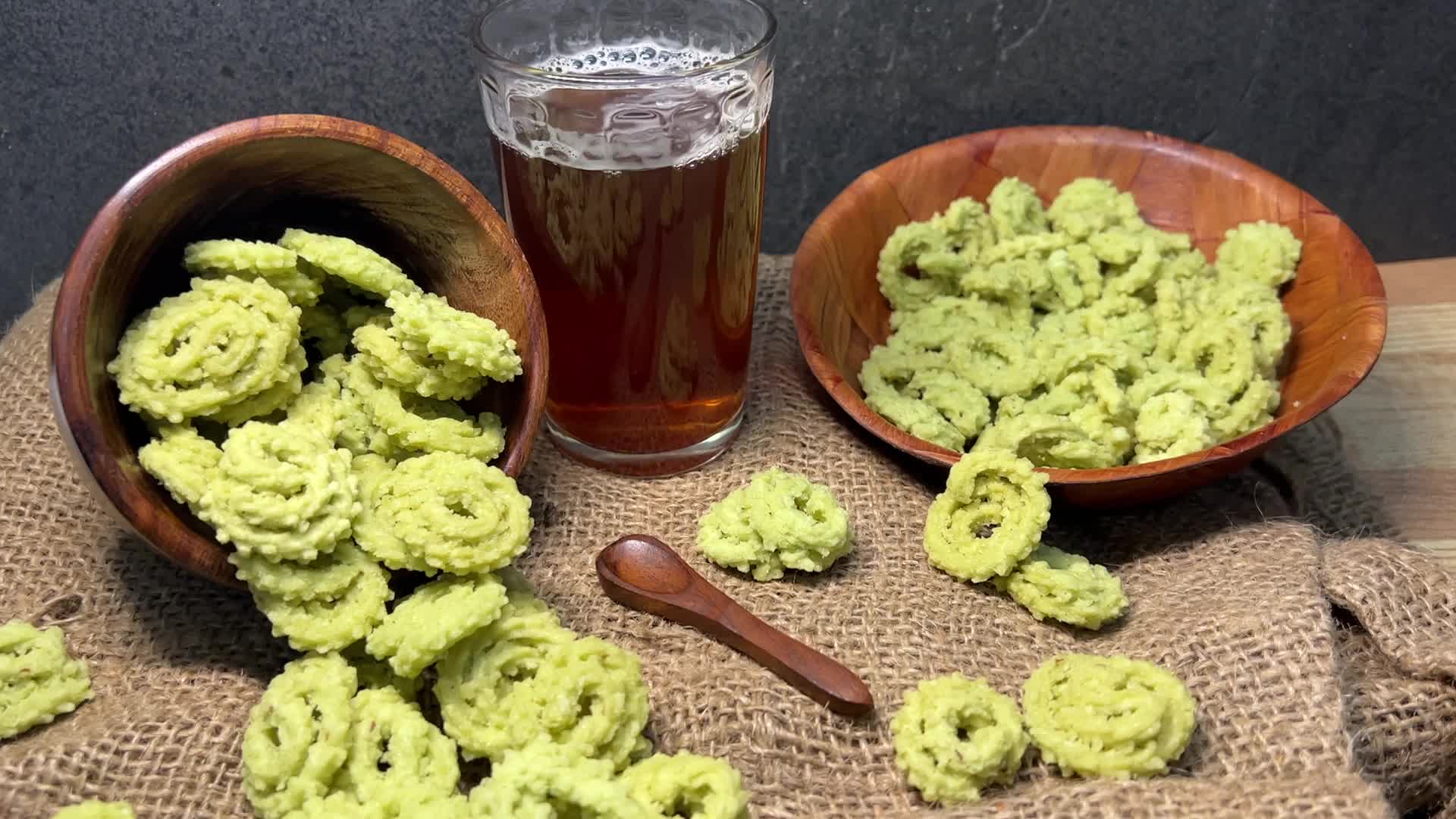 Spinach Murukku and Beetroot Murukku