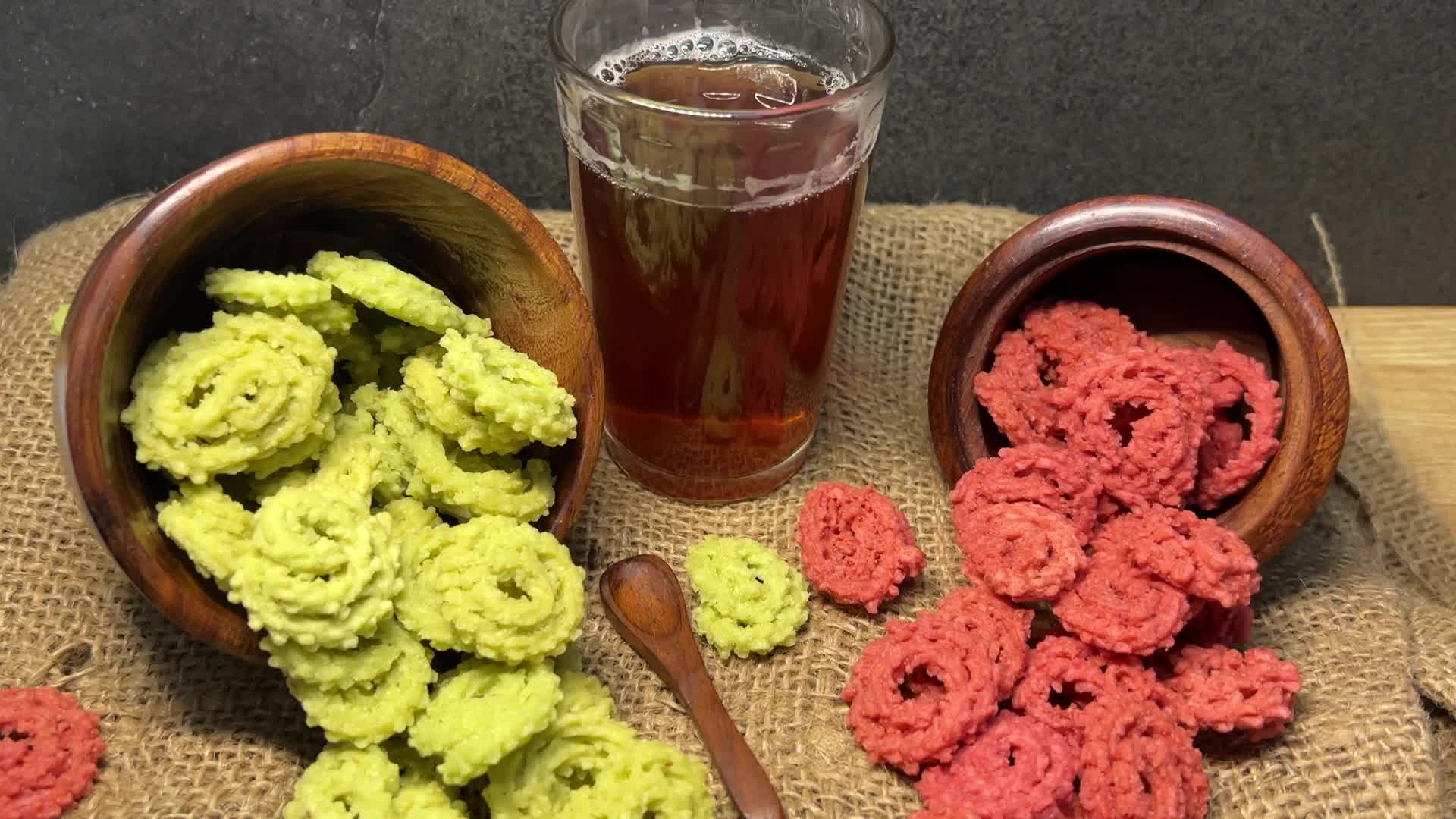 Spinach Murukku and Beetroot Murukku