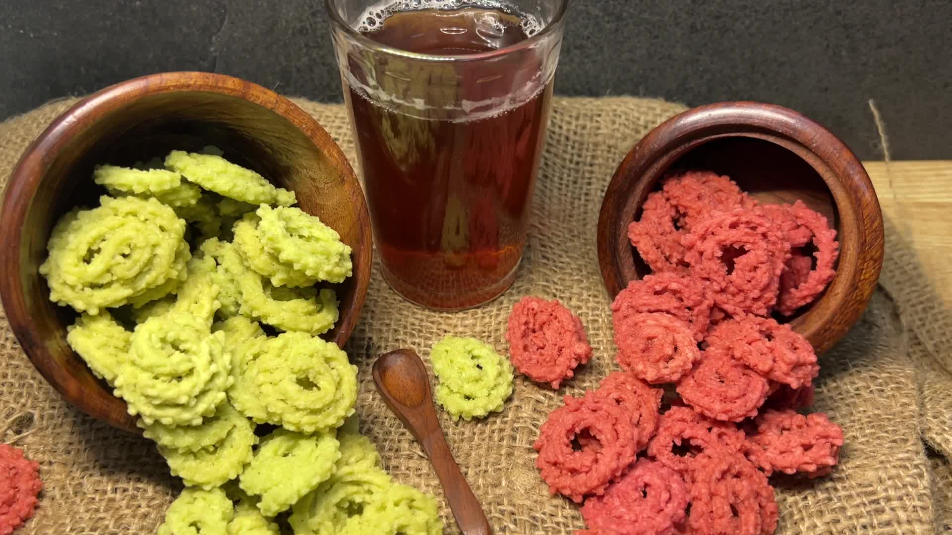 Spinach Murukku and Beetroot Murukku