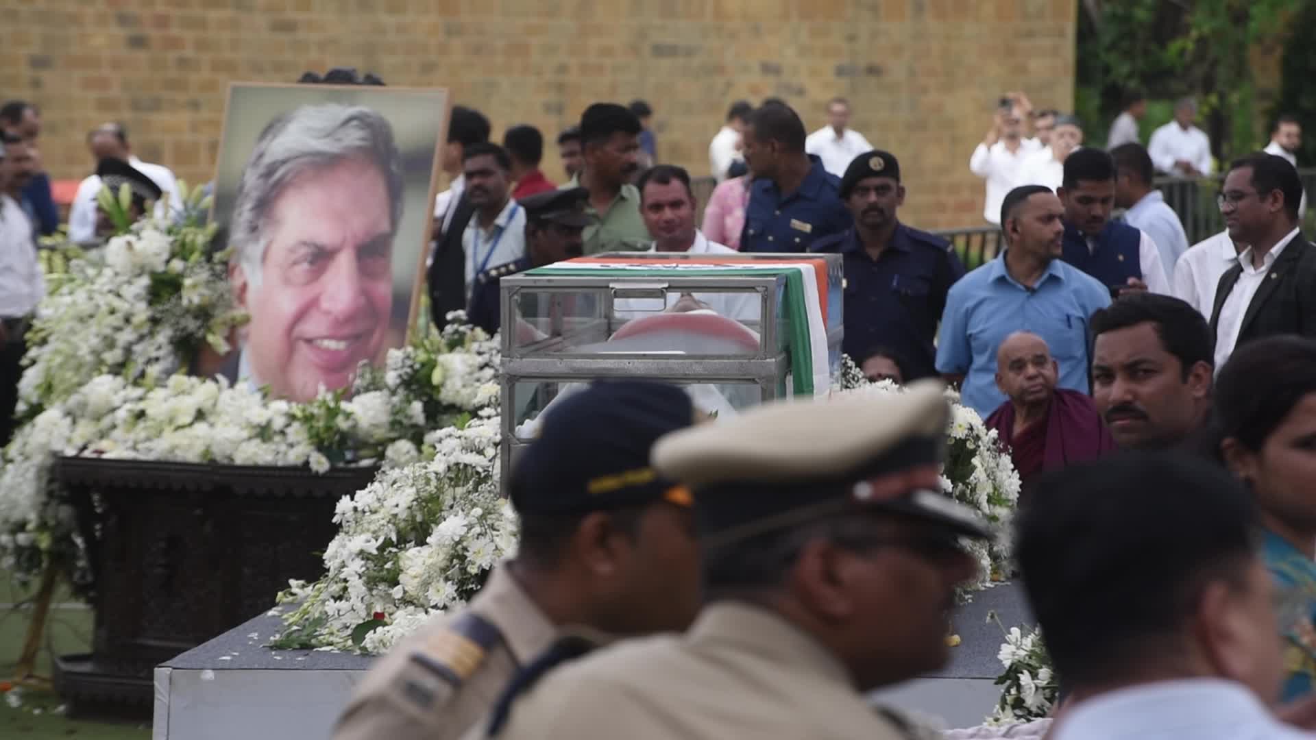 Last Tribute Of Ratan Tata In Mumbai