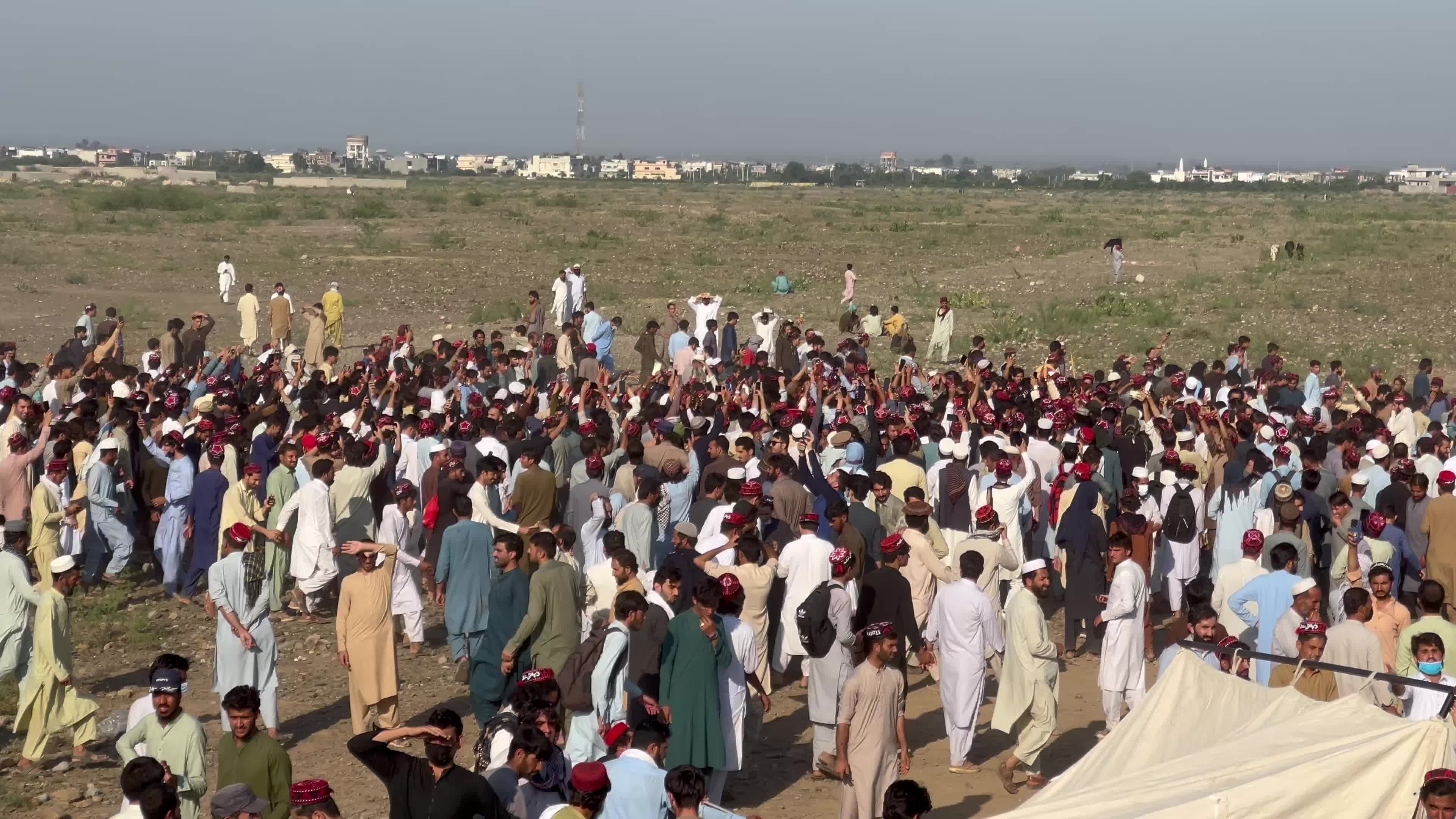 Thousands turn up as PTM jirga begins in Jamrud