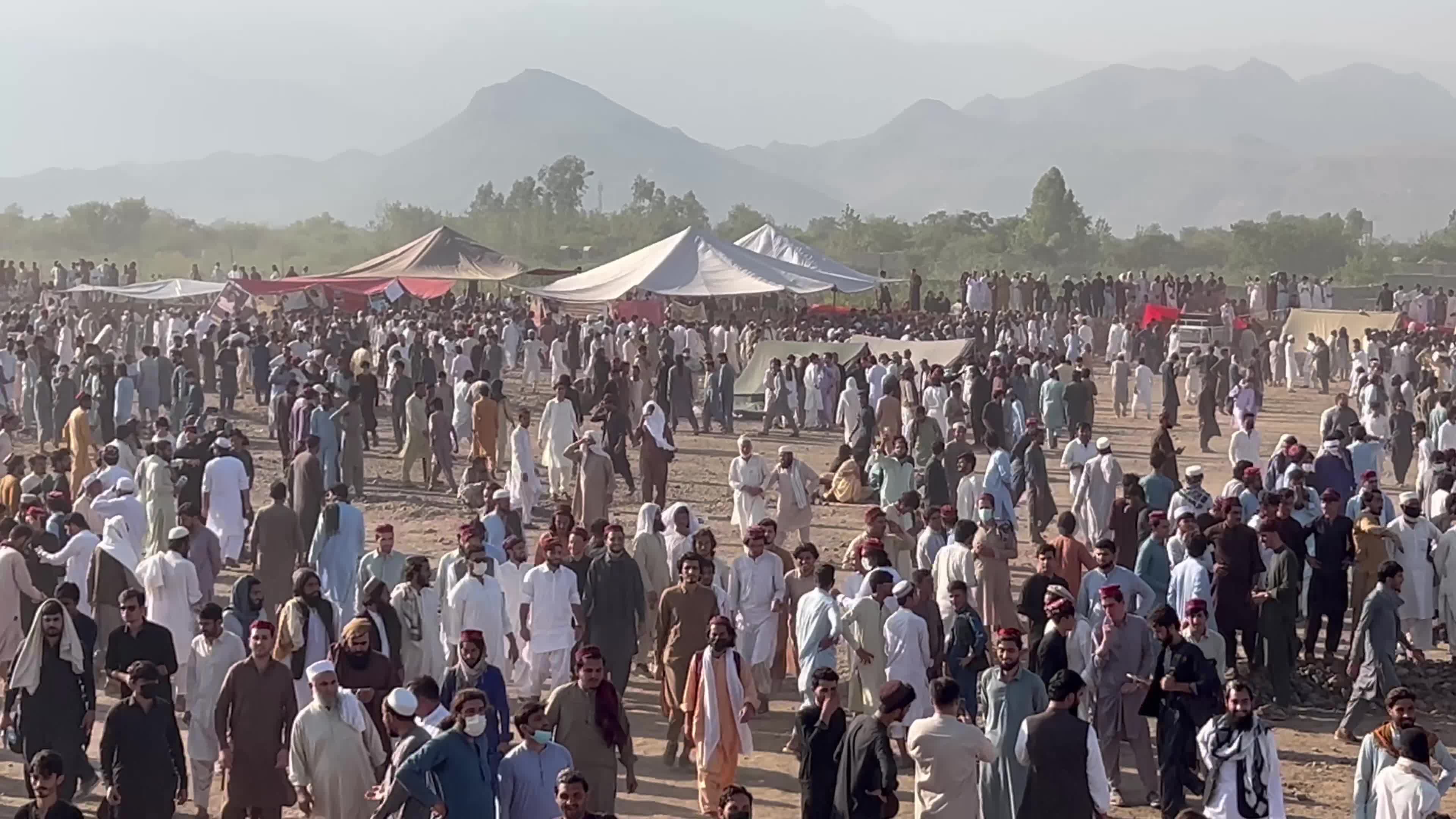 Thousands turn up as PTM jirga begins in Jamrud