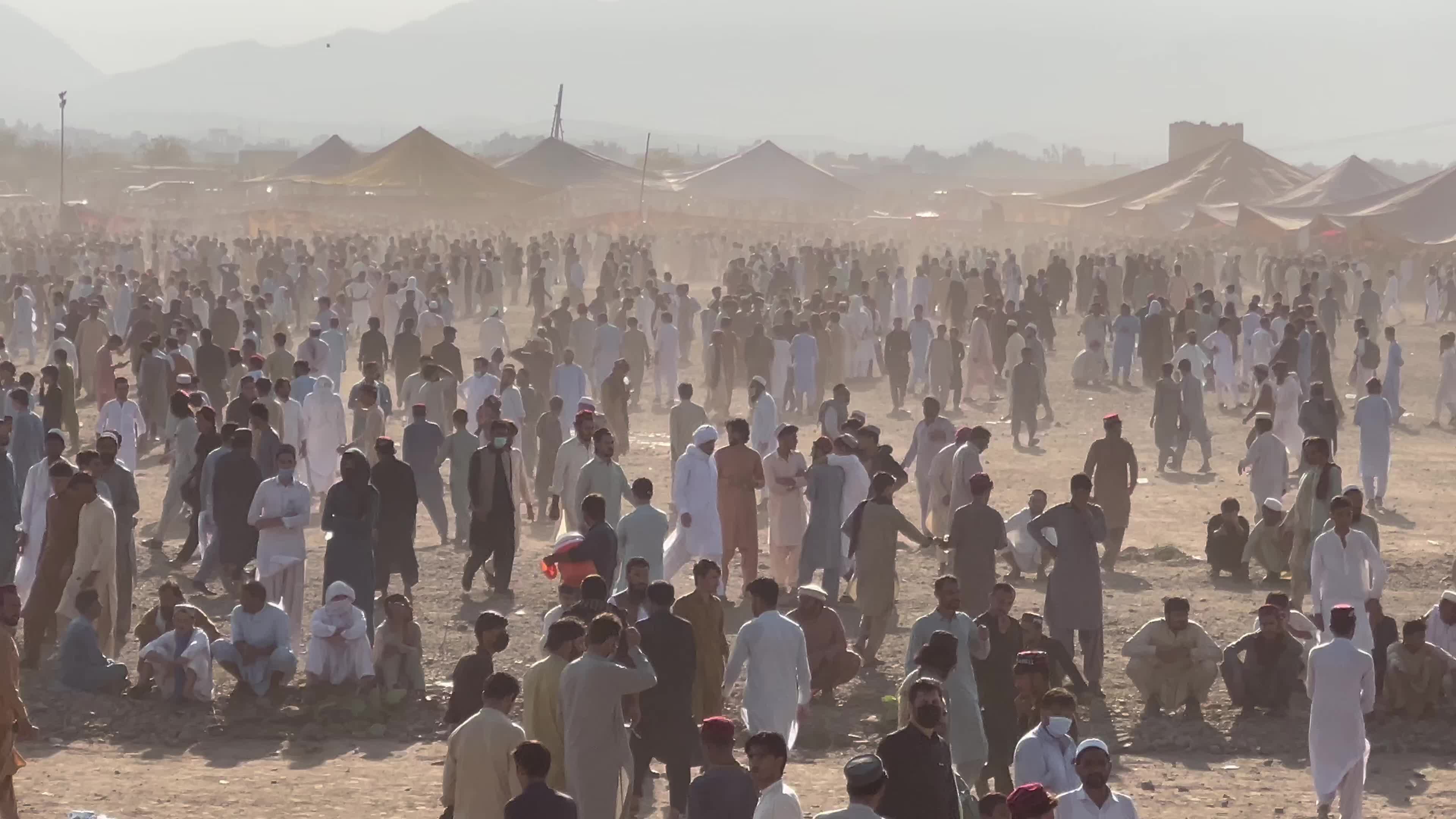 Thousands turn up as PTM jirga begins in Jamrud