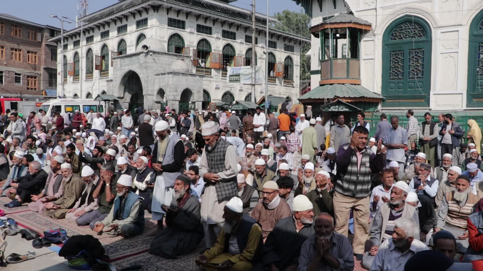 Annual URS of Saint Dastageer Celebrated in Kashmir, India
