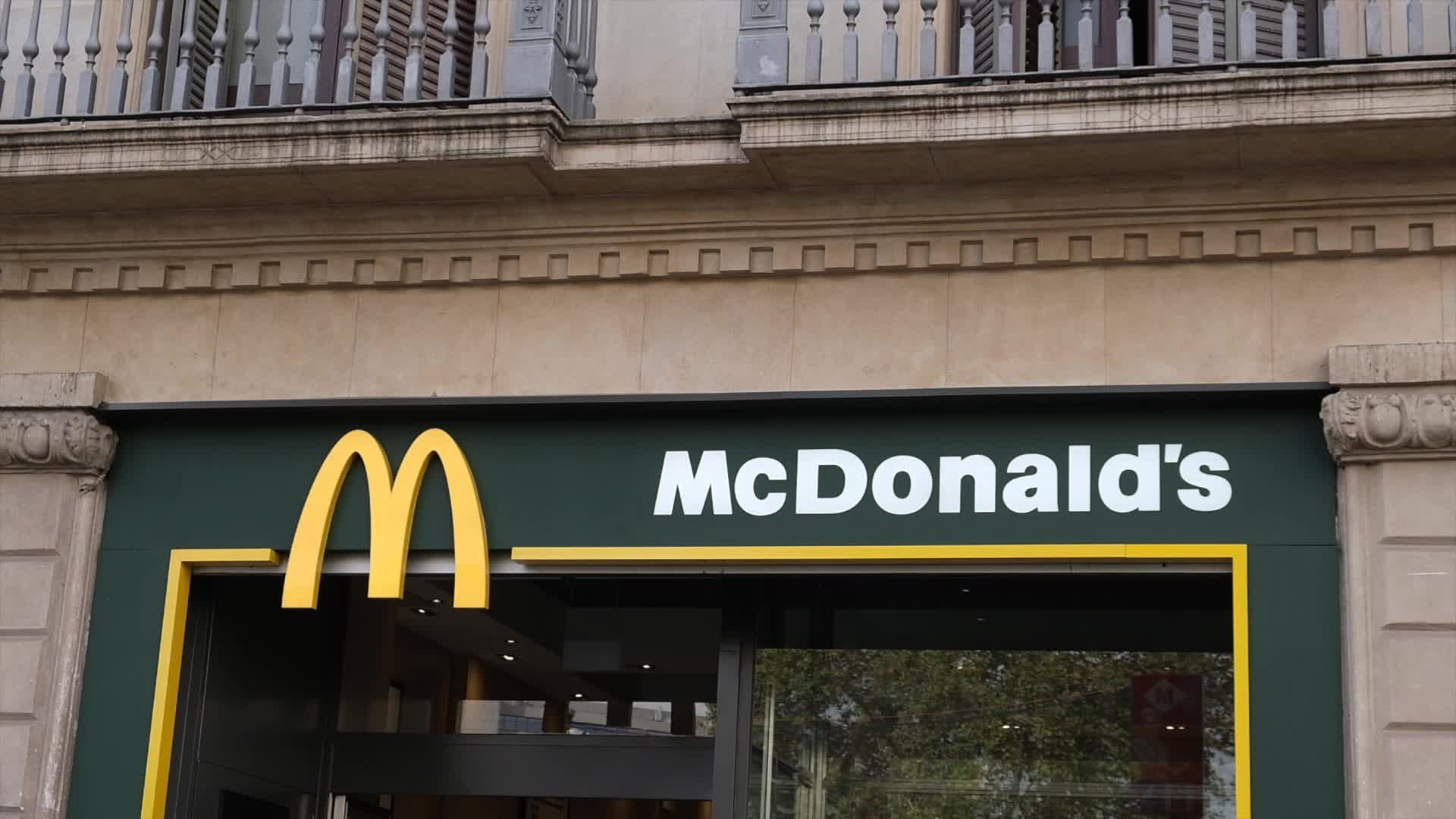McDonald's building