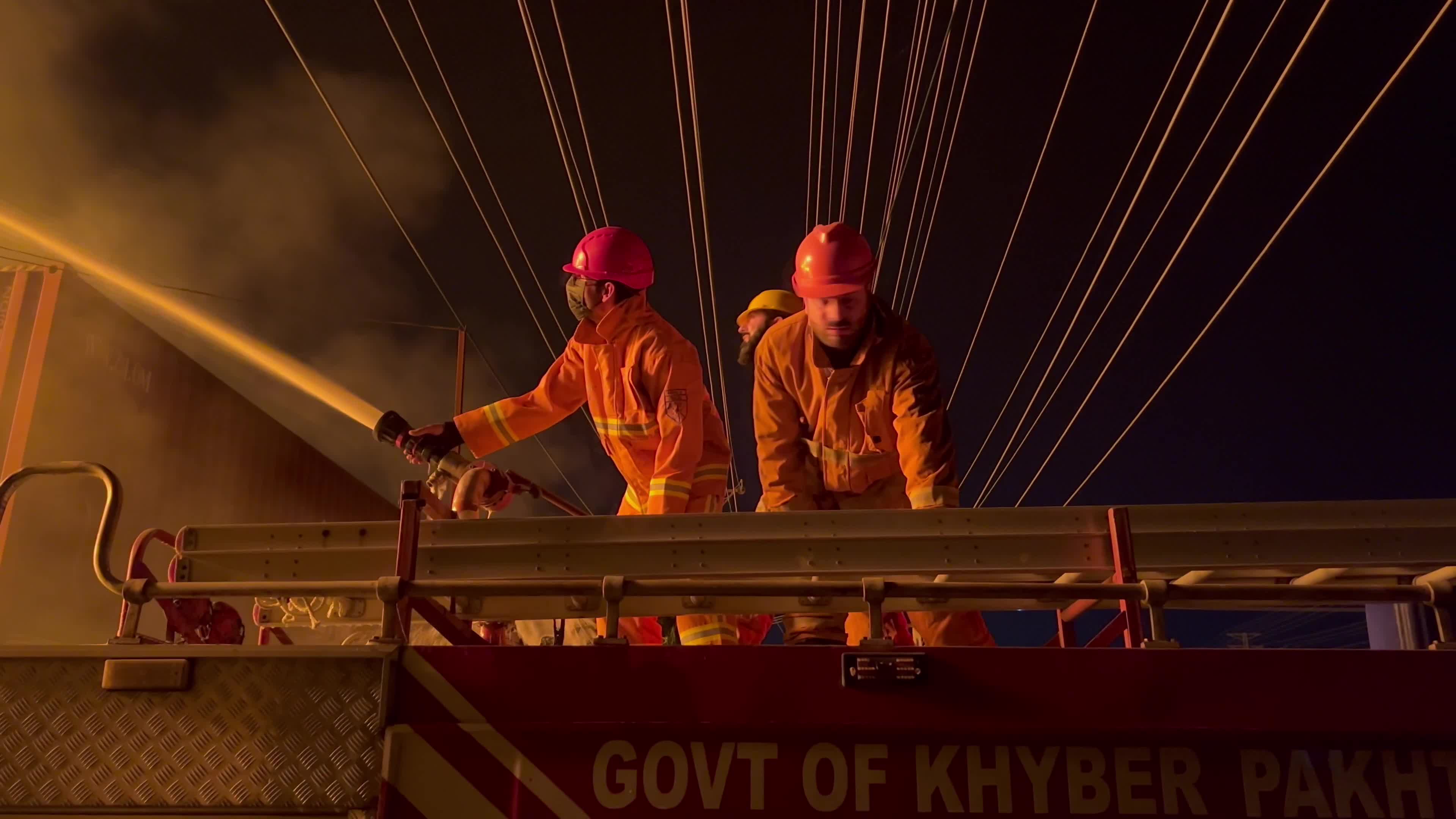 Fire broke out in dyper factory in Peshawar, Pakistan
