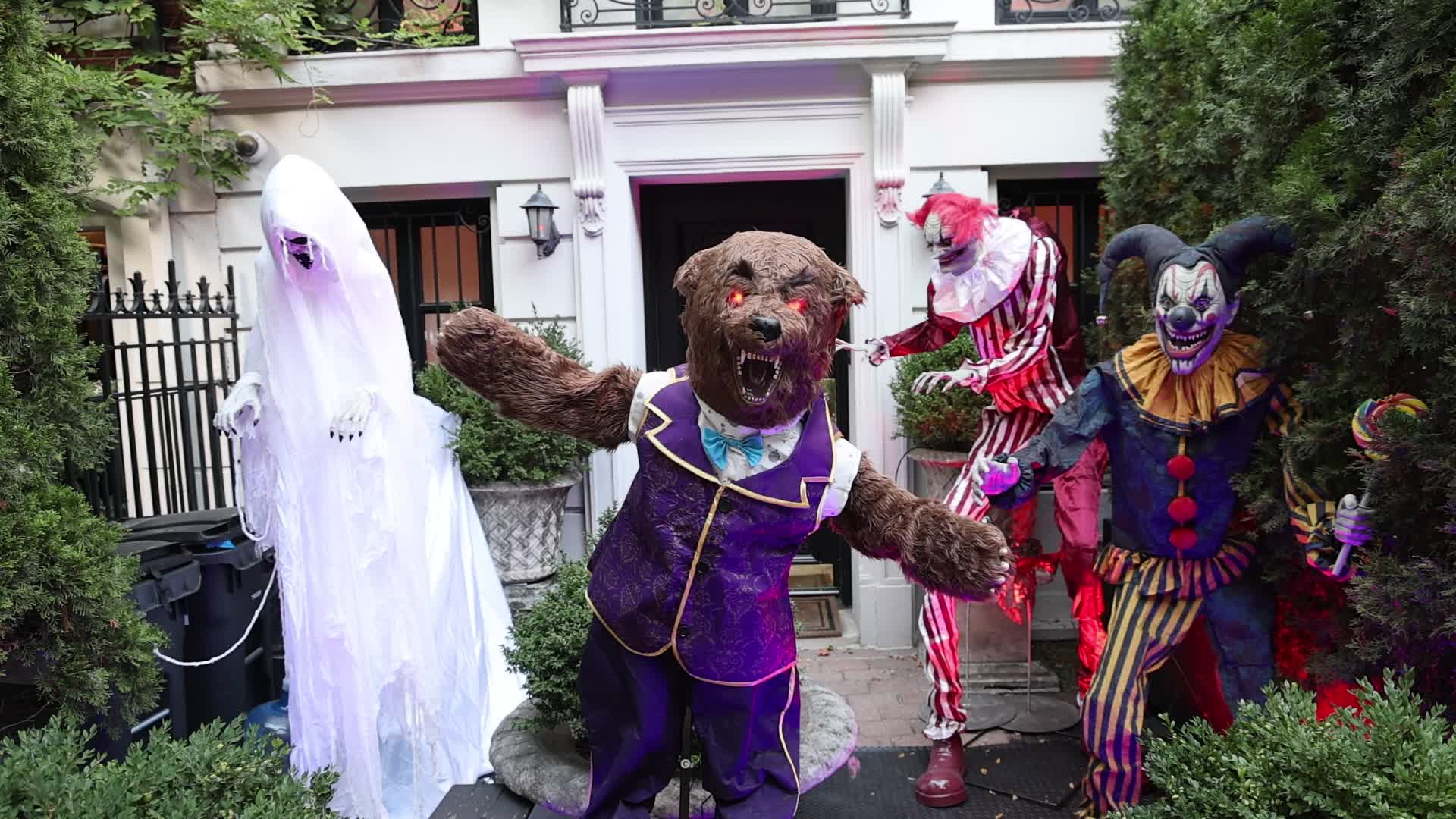 New York City Halloween Homes