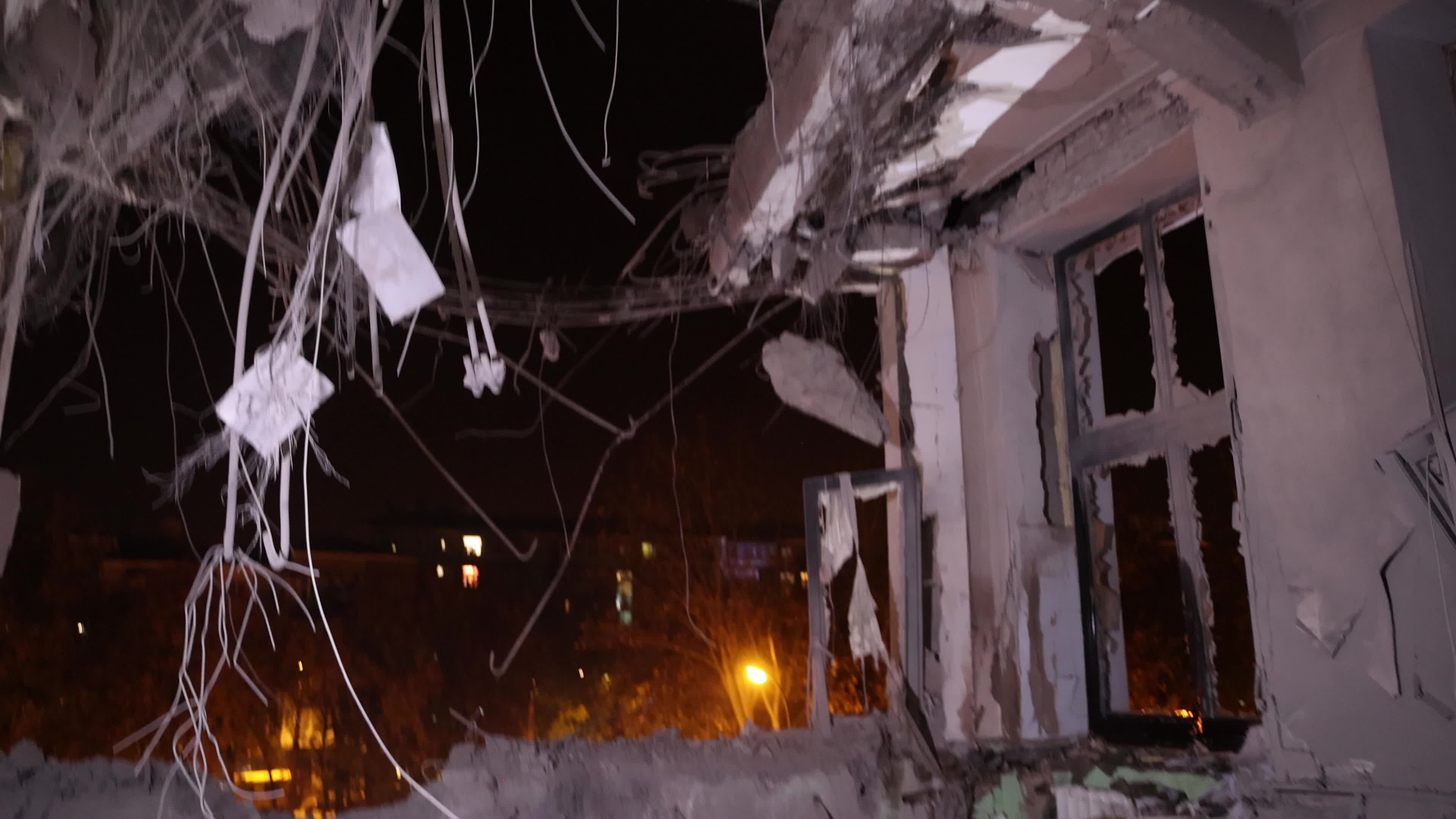 The Russians aimed an aerial bomb at the Derzhprom building in the center of Kharkiv